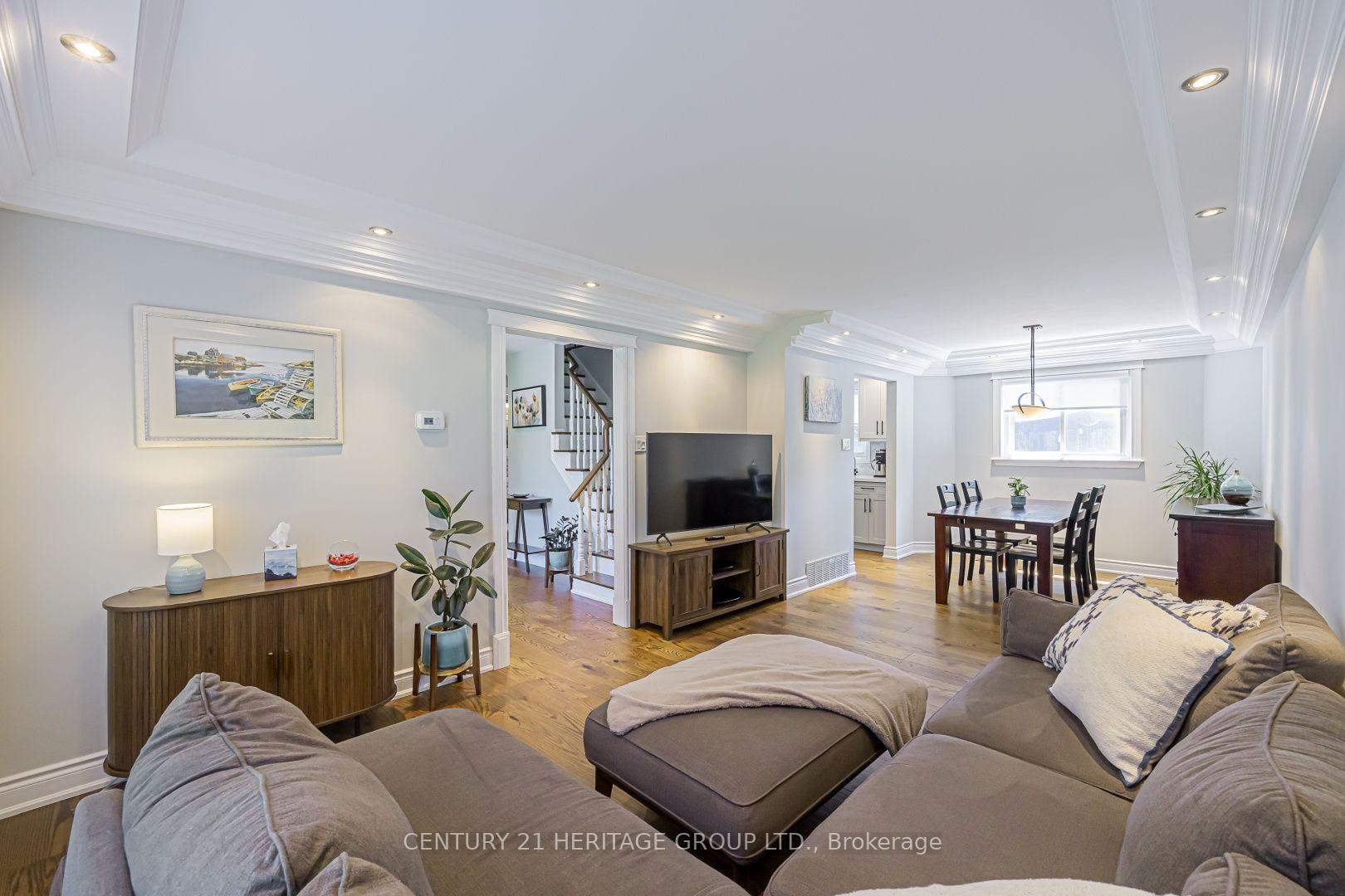 Photo 6 of 380 Selby Crescent, Newmarket, Bristol-London — HOMEH