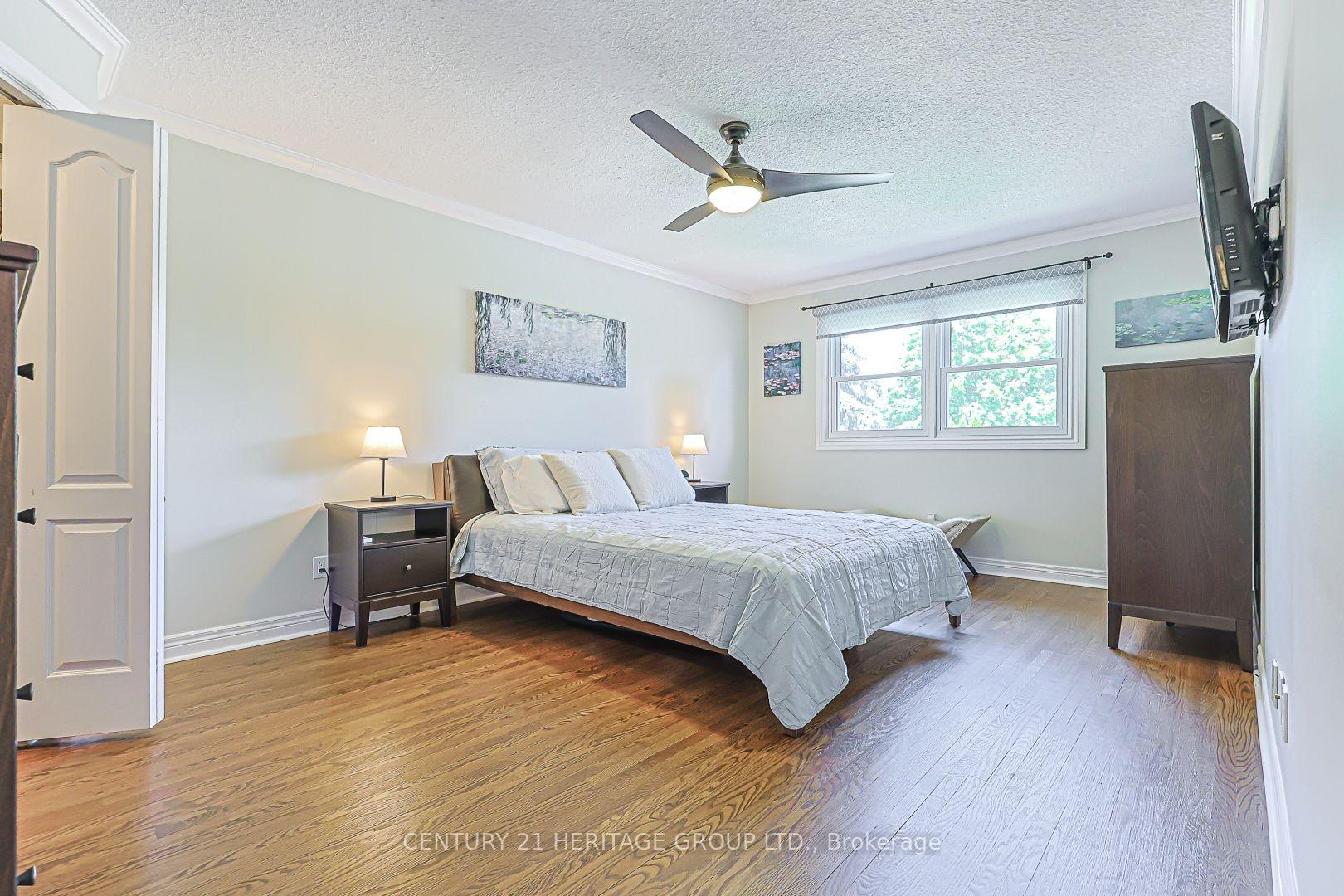 Photo 15 of 380 Selby Crescent, Newmarket, Bristol-London — HOMEH