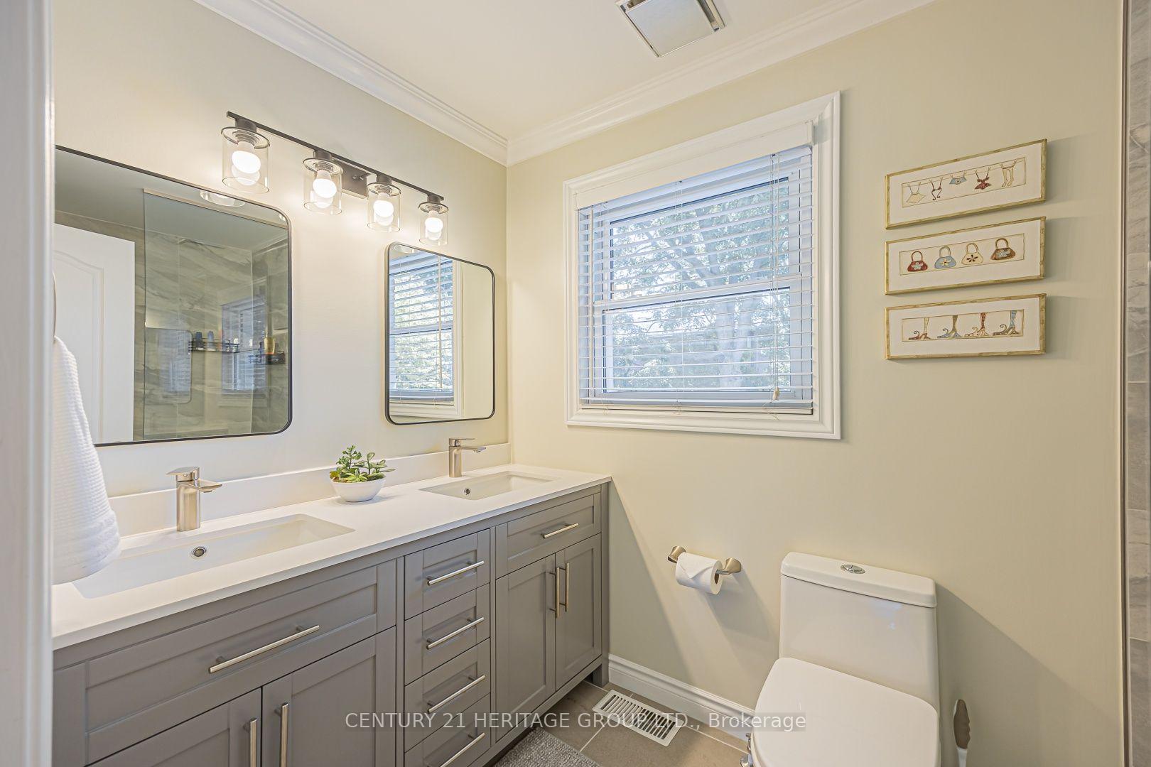 Photo 16 of 380 Selby Crescent, Newmarket, Bristol-London — HOMEH