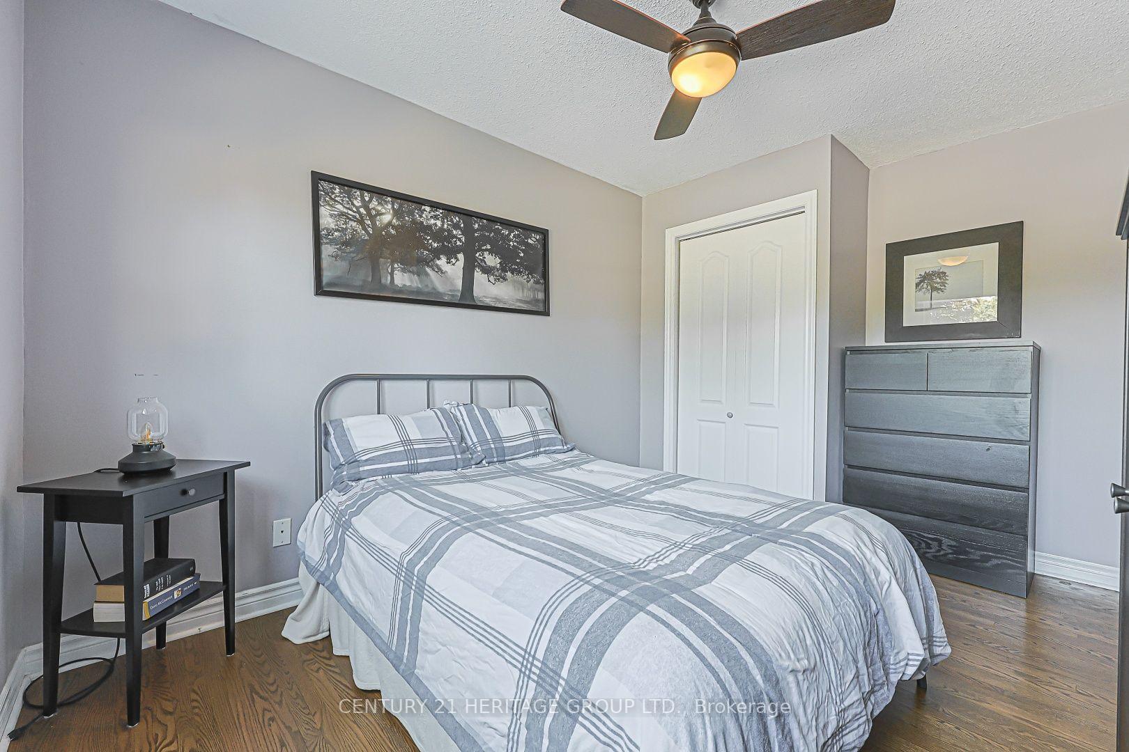 Photo 20 of 380 Selby Crescent, Newmarket, Bristol-London — HOMEH