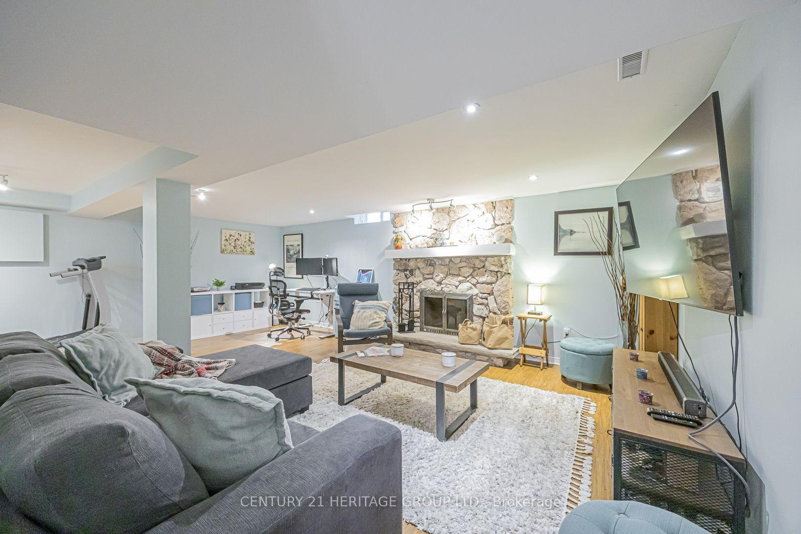 Photo 26 of 380 Selby Crescent, Newmarket, Bristol-London — HOMEH