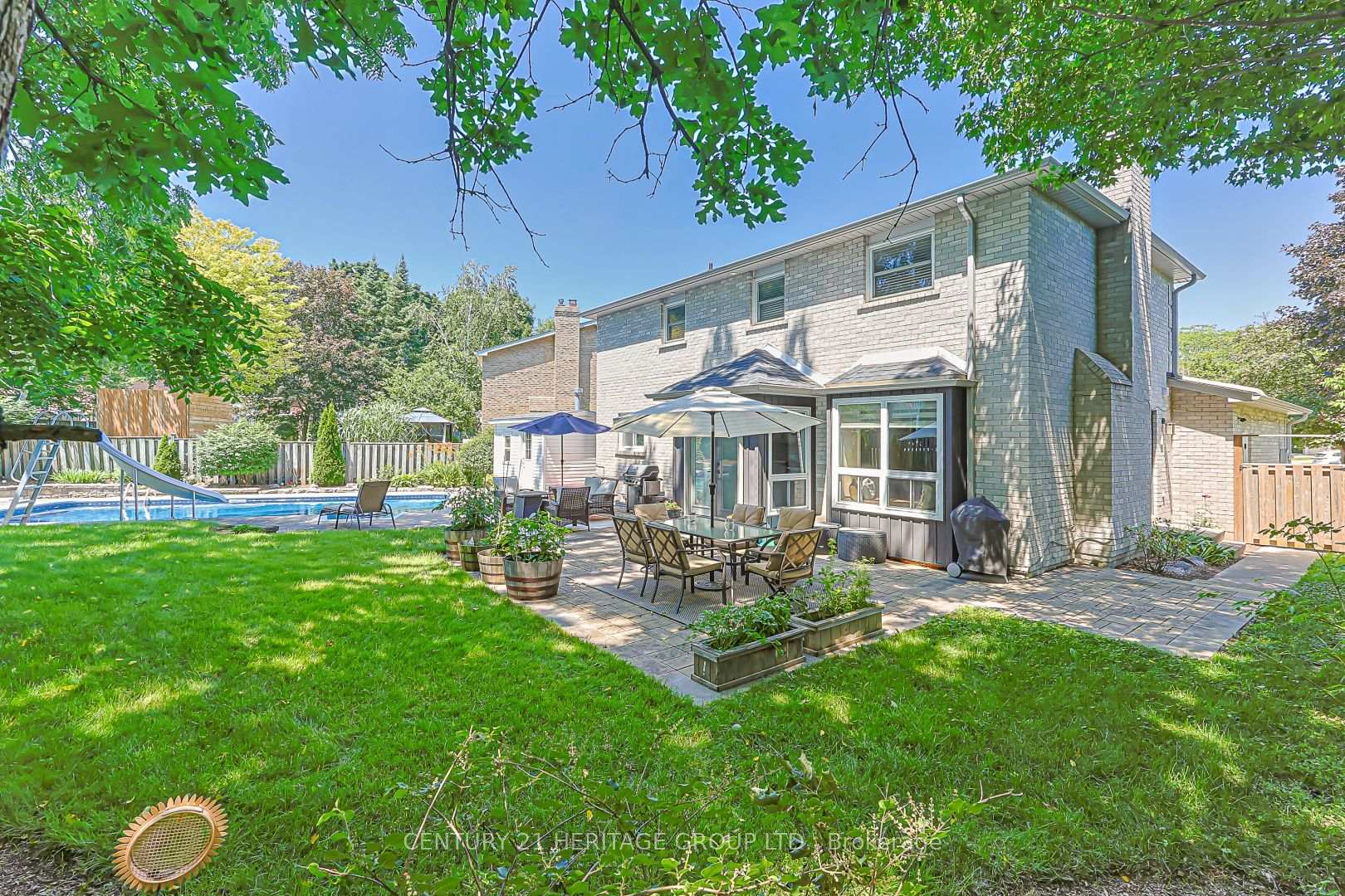 Photo 31 of 380 Selby Crescent, Newmarket, Bristol-London — HOMEH
