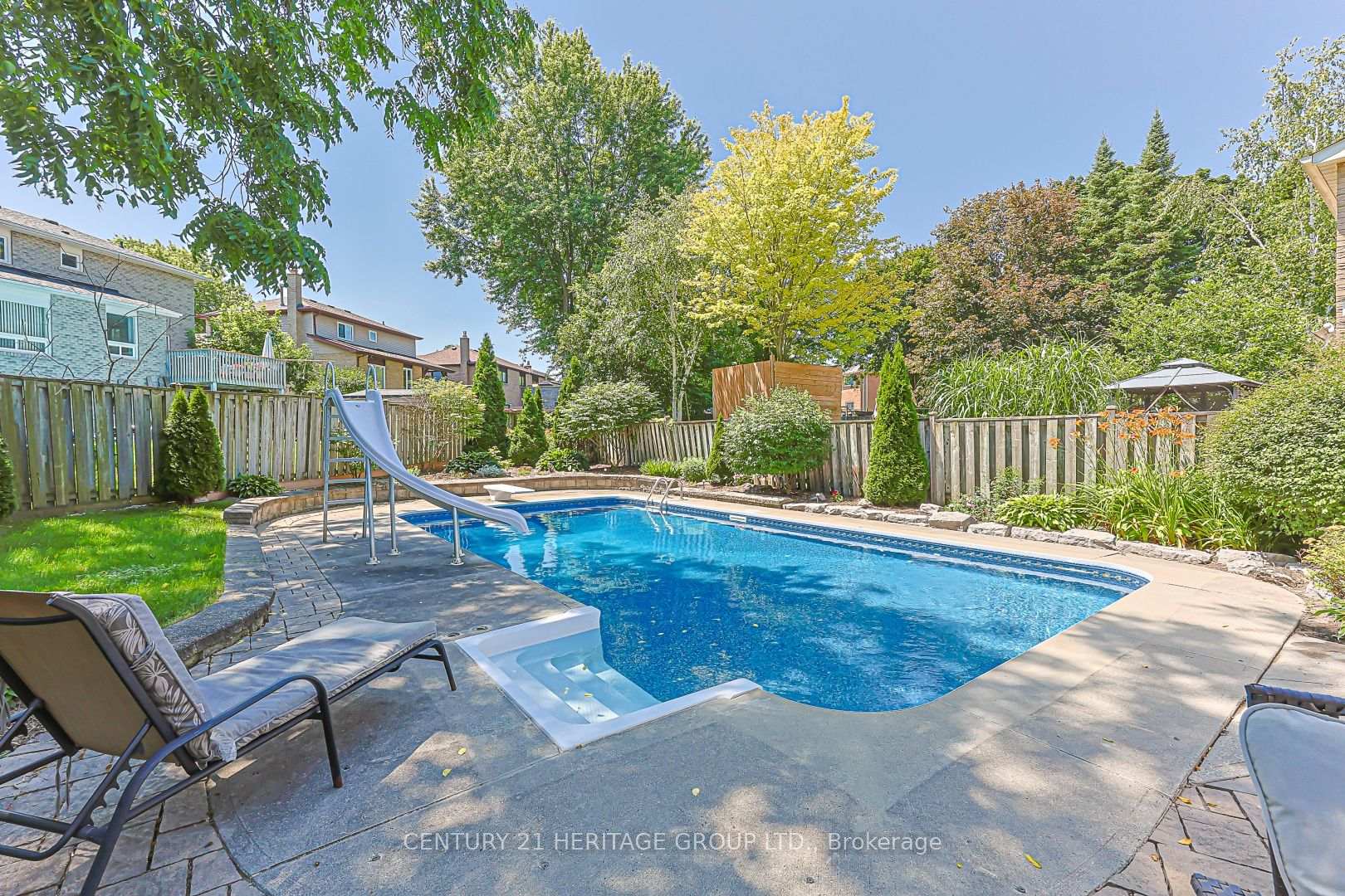 Photo 34 of 380 Selby Crescent, Newmarket, Bristol-London — HOMEH
