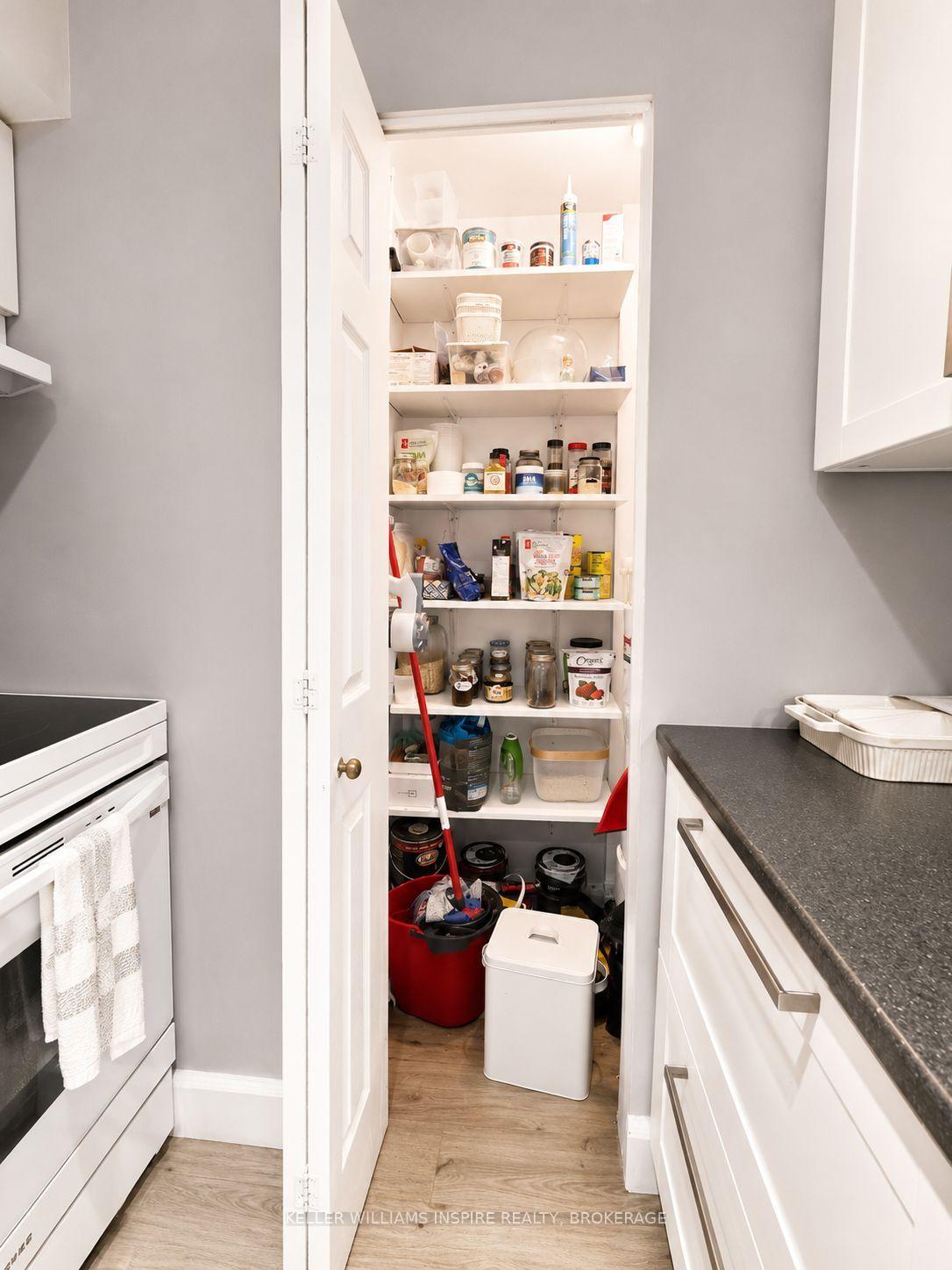 Photo 13 of Unit 9, 266 Lorry Greenberg Drive, Ottawa, Hunt Club Park/Greenboro — HOMEH