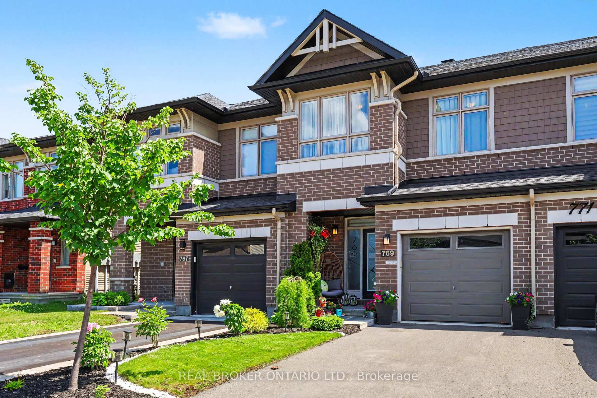 Photo 1 of 769 Cairn Crescent, Ottawa, Mer Bleue/Bradley Estates/Anderson Park — HOMEH