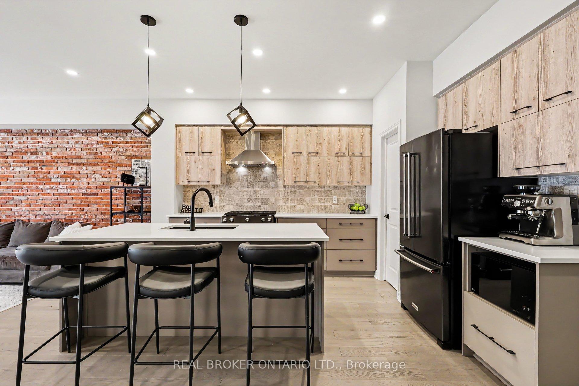 Photo 10 of 769 Cairn Crescent, Ottawa, Mer Bleue/Bradley Estates/Anderson Park — HOMEH