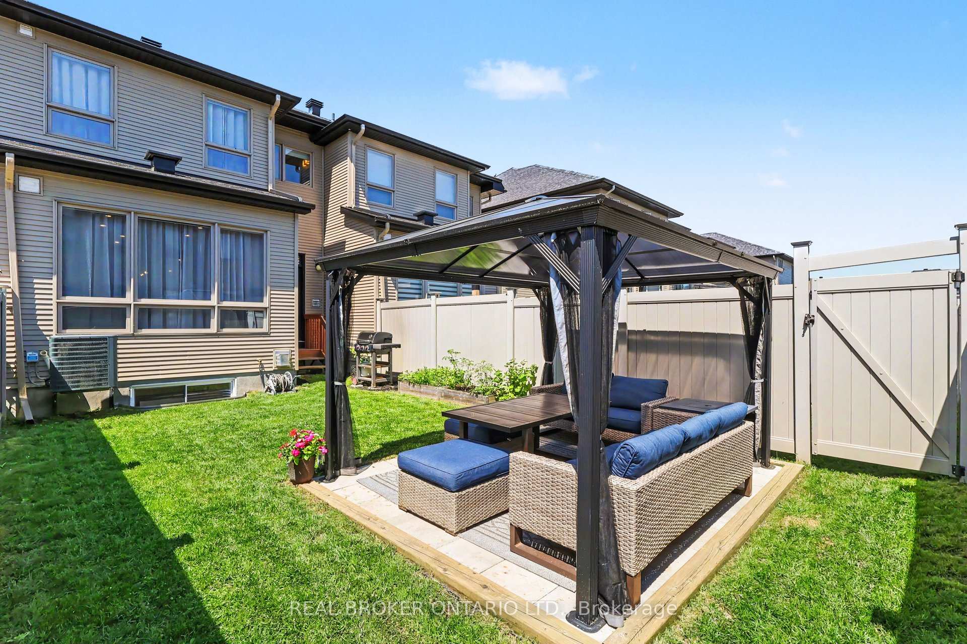Photo 36 of 769 Cairn Crescent, Ottawa, Mer Bleue/Bradley Estates/Anderson Park — HOMEH
