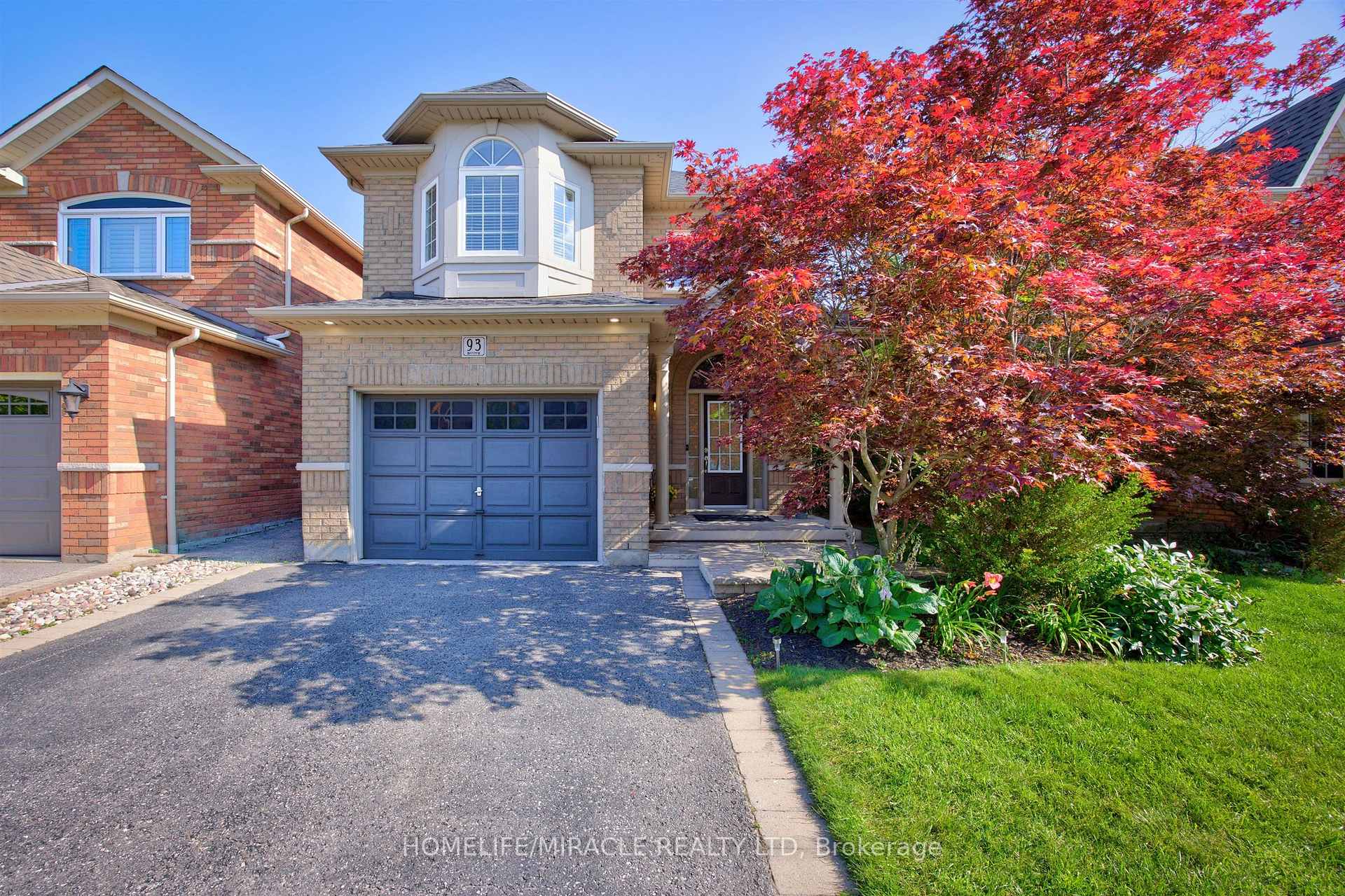 Photo 2 of 93 Scepter Place, Whitby, Rolling Acres — HOMEH