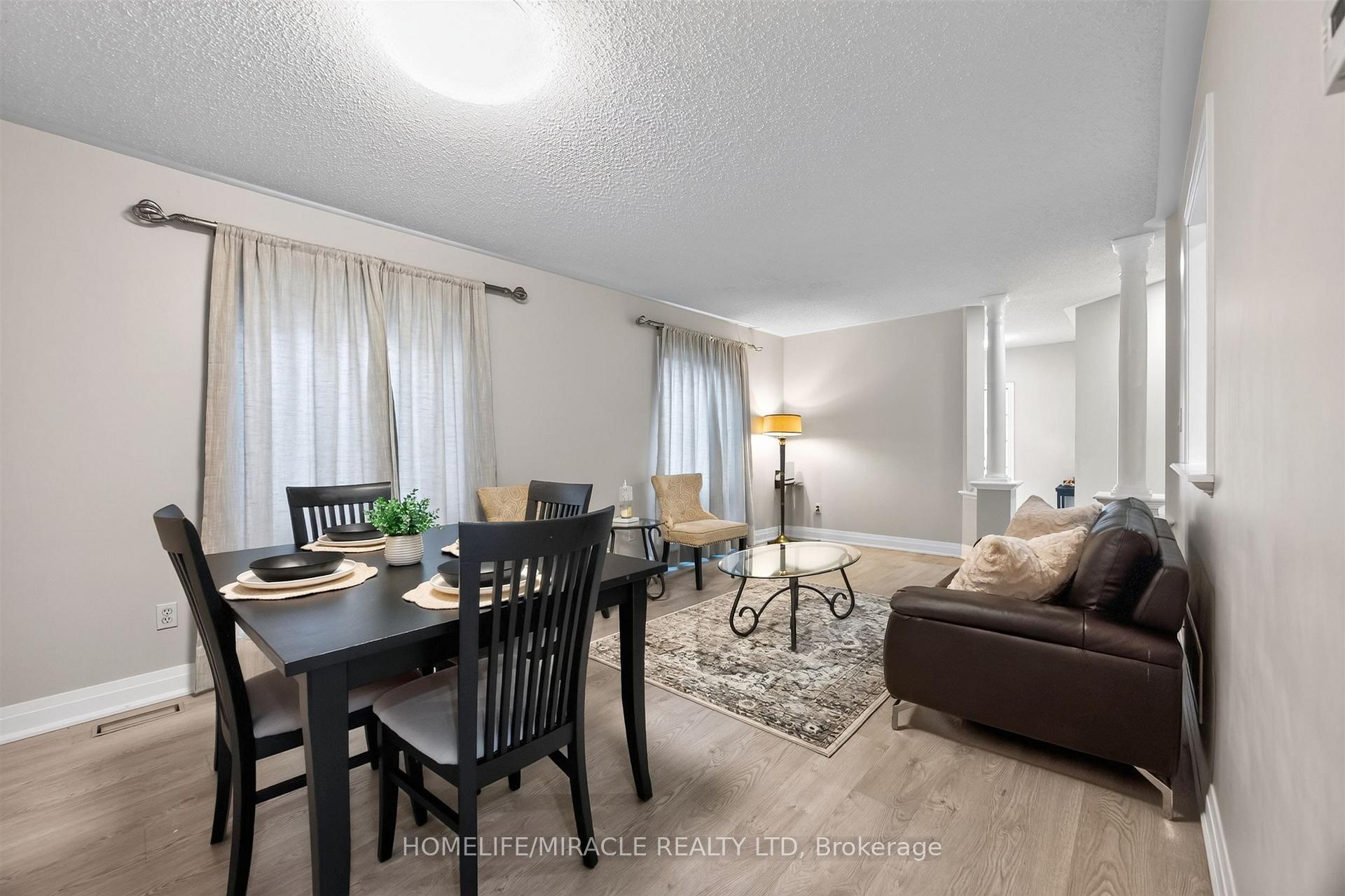 Photo 10 of 93 Scepter Place, Whitby, Rolling Acres — HOMEH