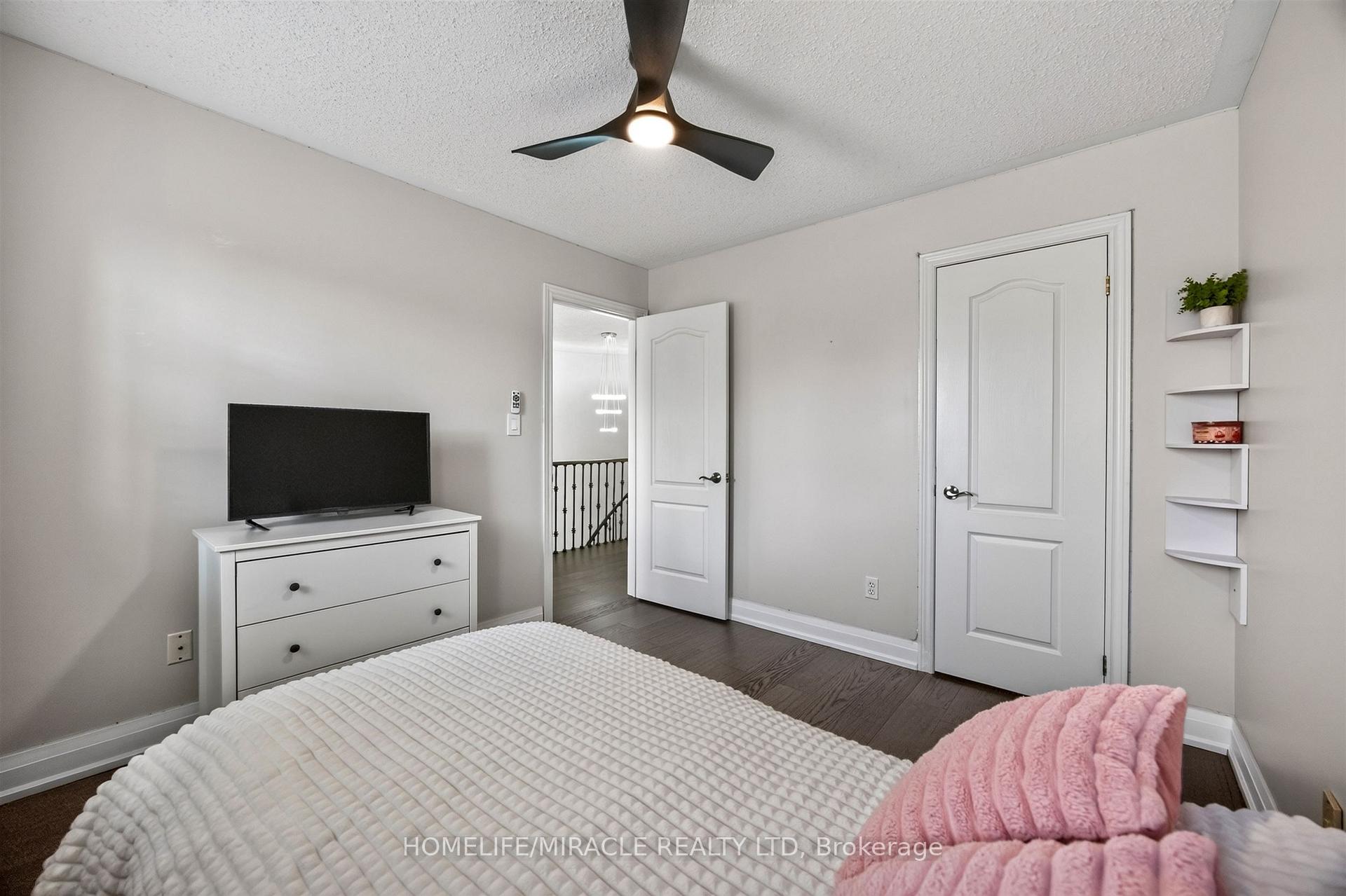 Photo 32 of 93 Scepter Place, Whitby, Rolling Acres — HOMEH