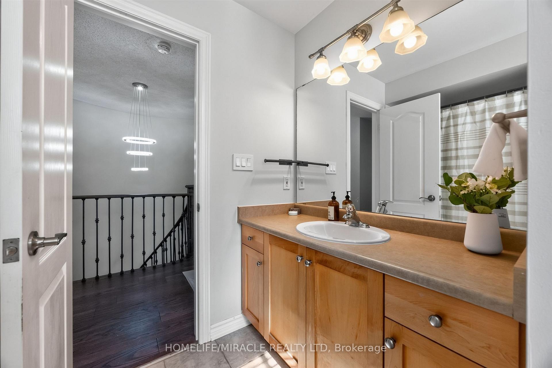 Photo 35 of 93 Scepter Place, Whitby, Rolling Acres — HOMEH