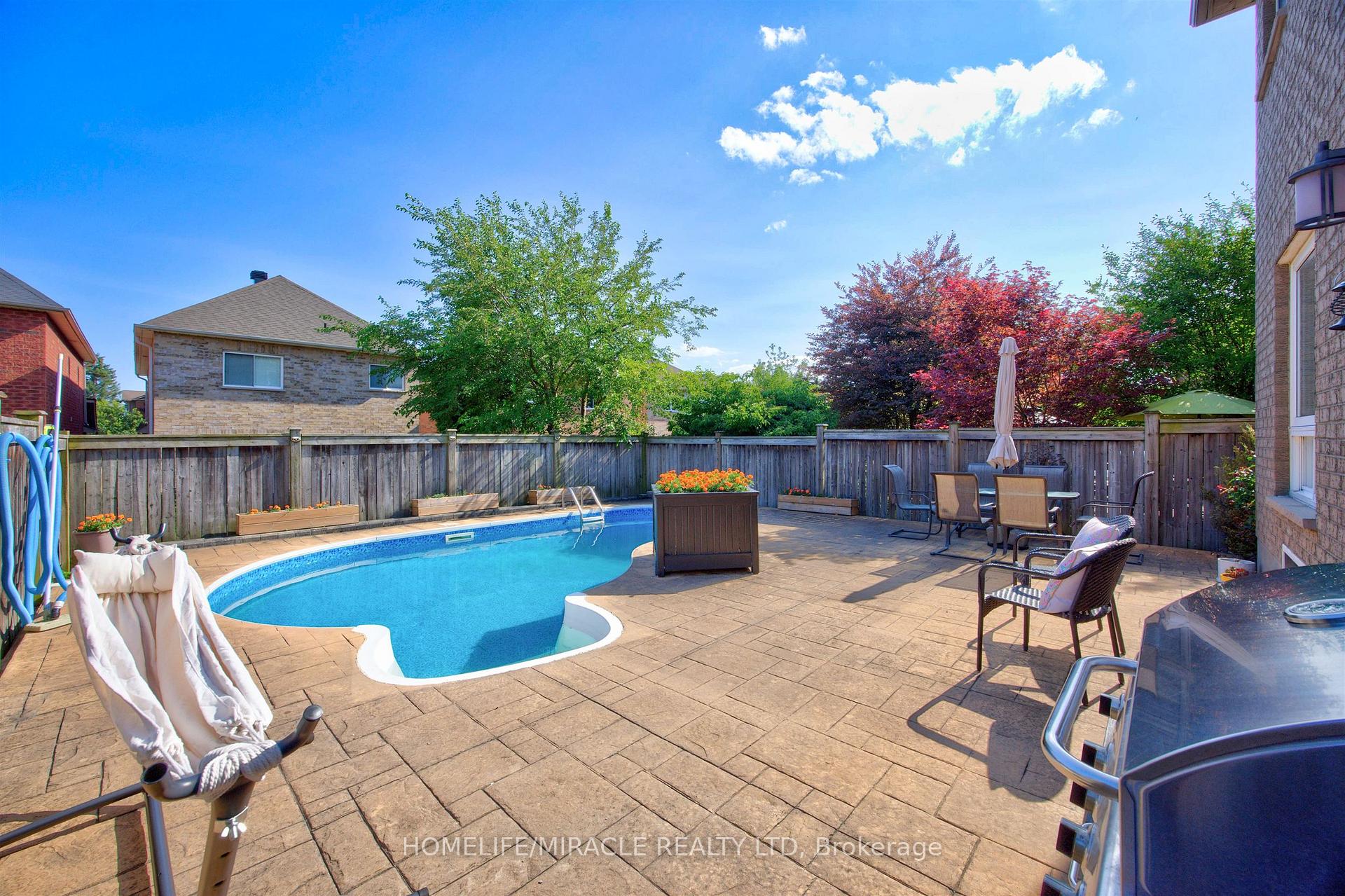 Photo 40 of 93 Scepter Place, Whitby, Rolling Acres — HOMEH