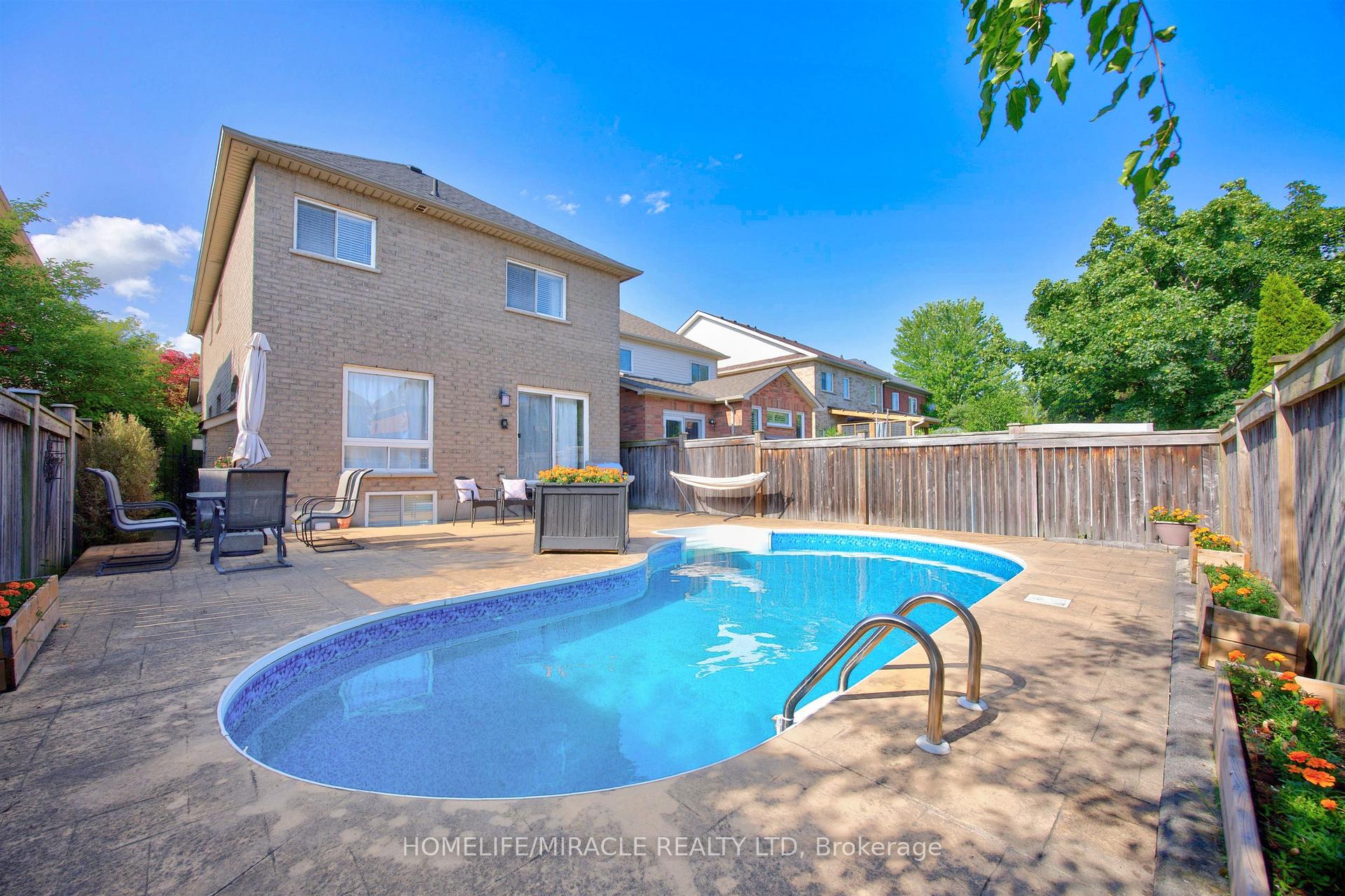 Photo 43 of 93 Scepter Place, Whitby, Rolling Acres — HOMEH