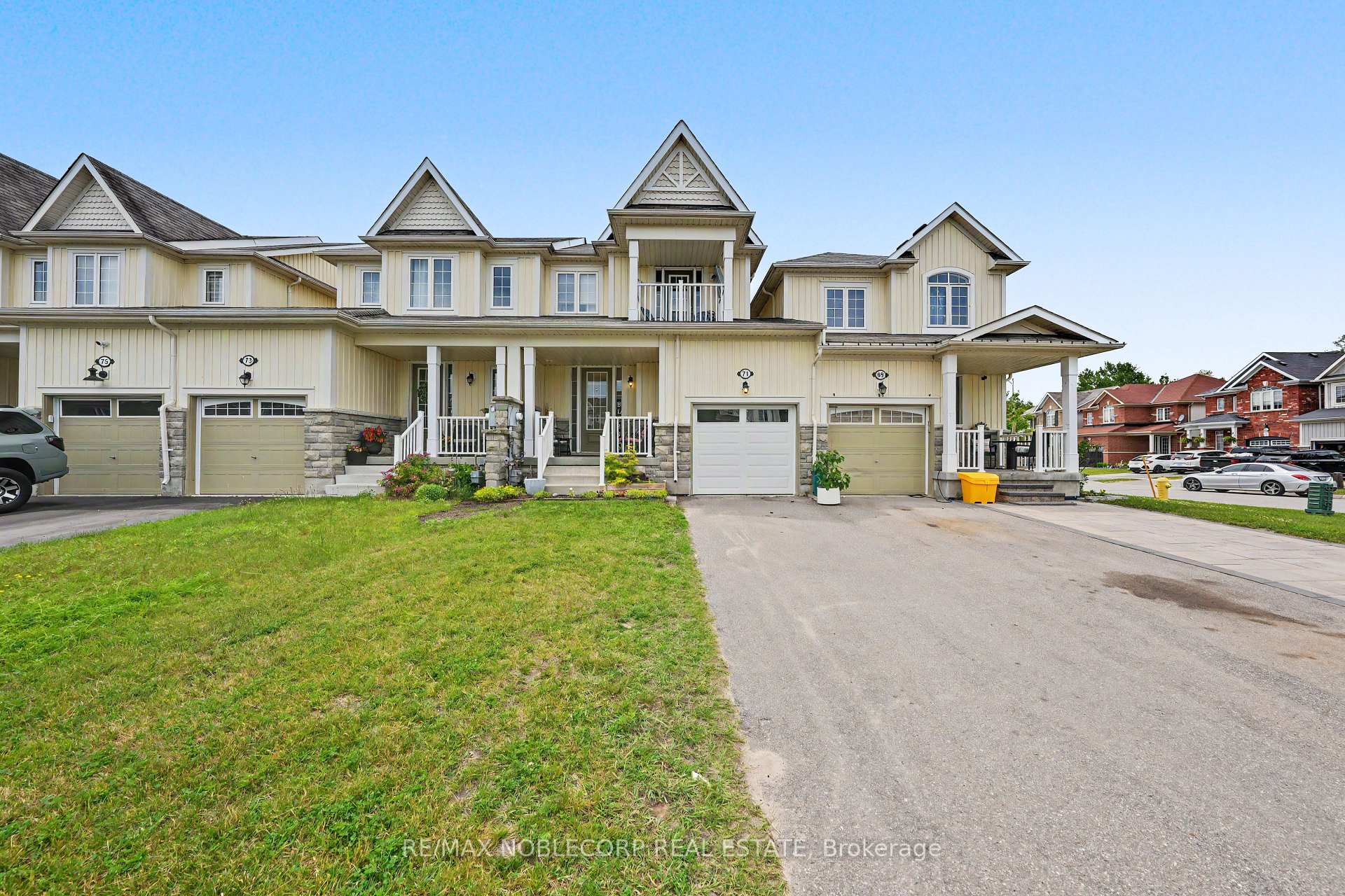 Photo 2 of 71 Blanchard Crescent, Essa, Angus — HOMEH