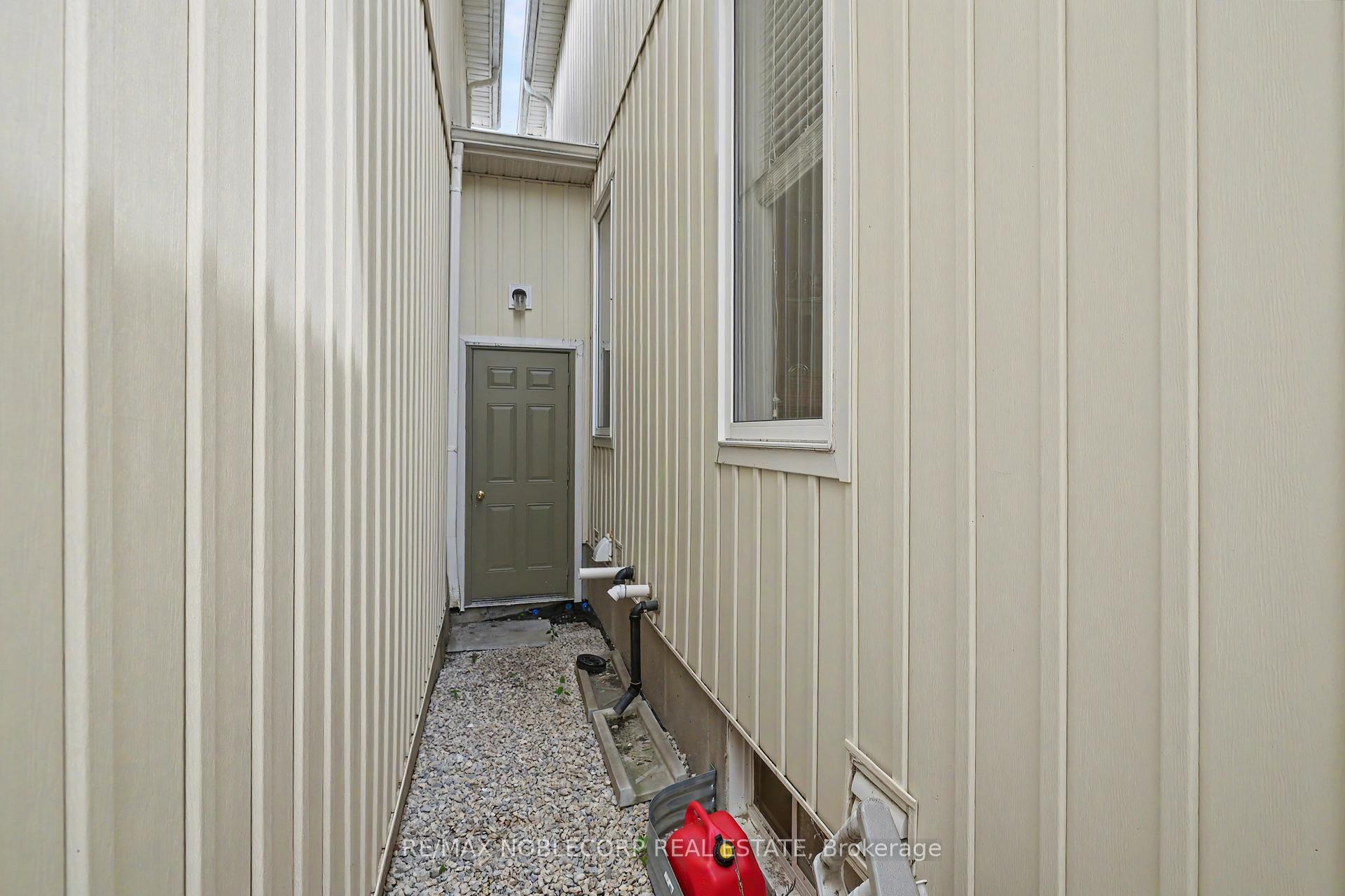 Photo 35 of 71 Blanchard Crescent, Essa, Angus — HOMEH