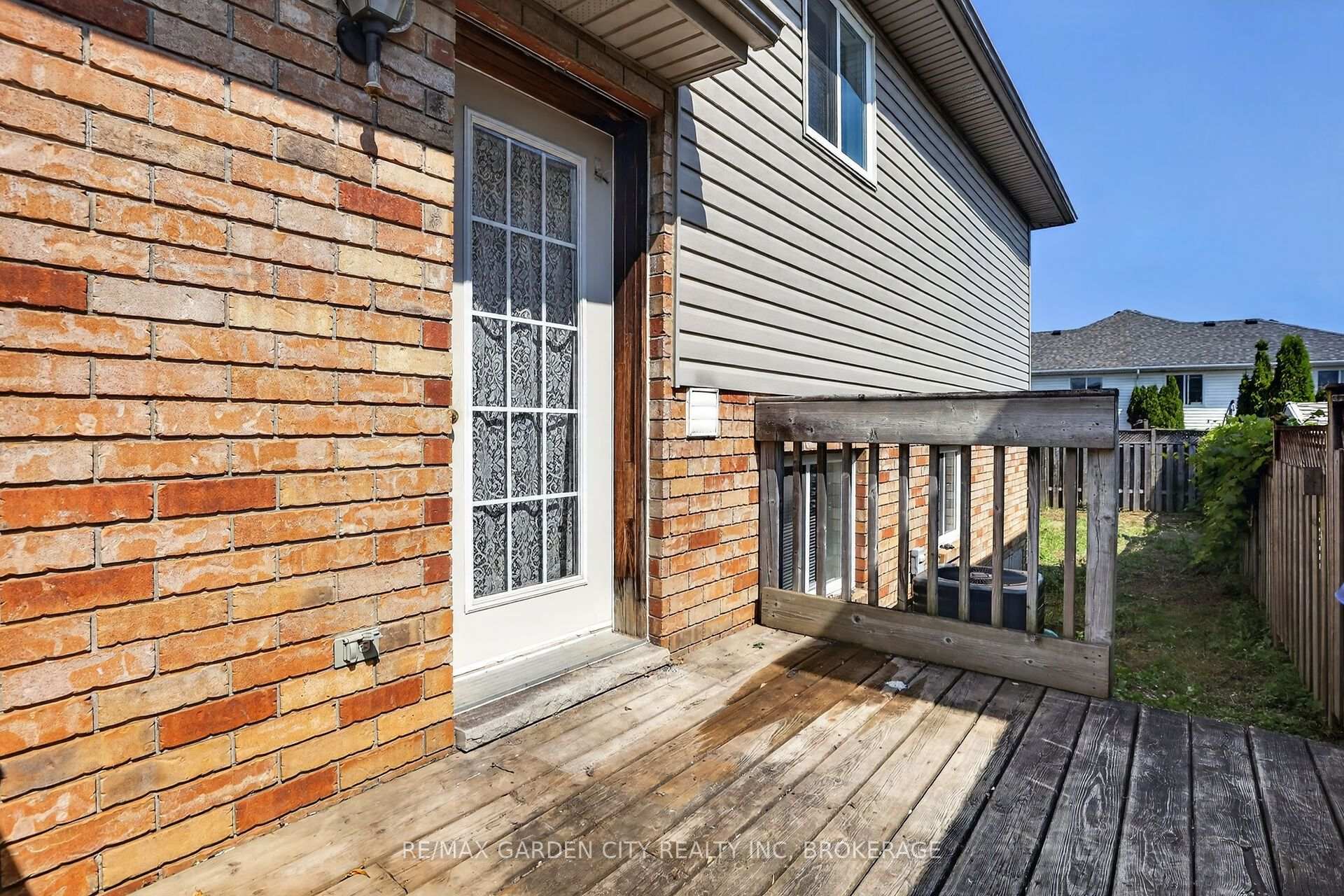 Photo 23 of 8063 Citation Road, Niagara Falls, Ascot — HOMEH
