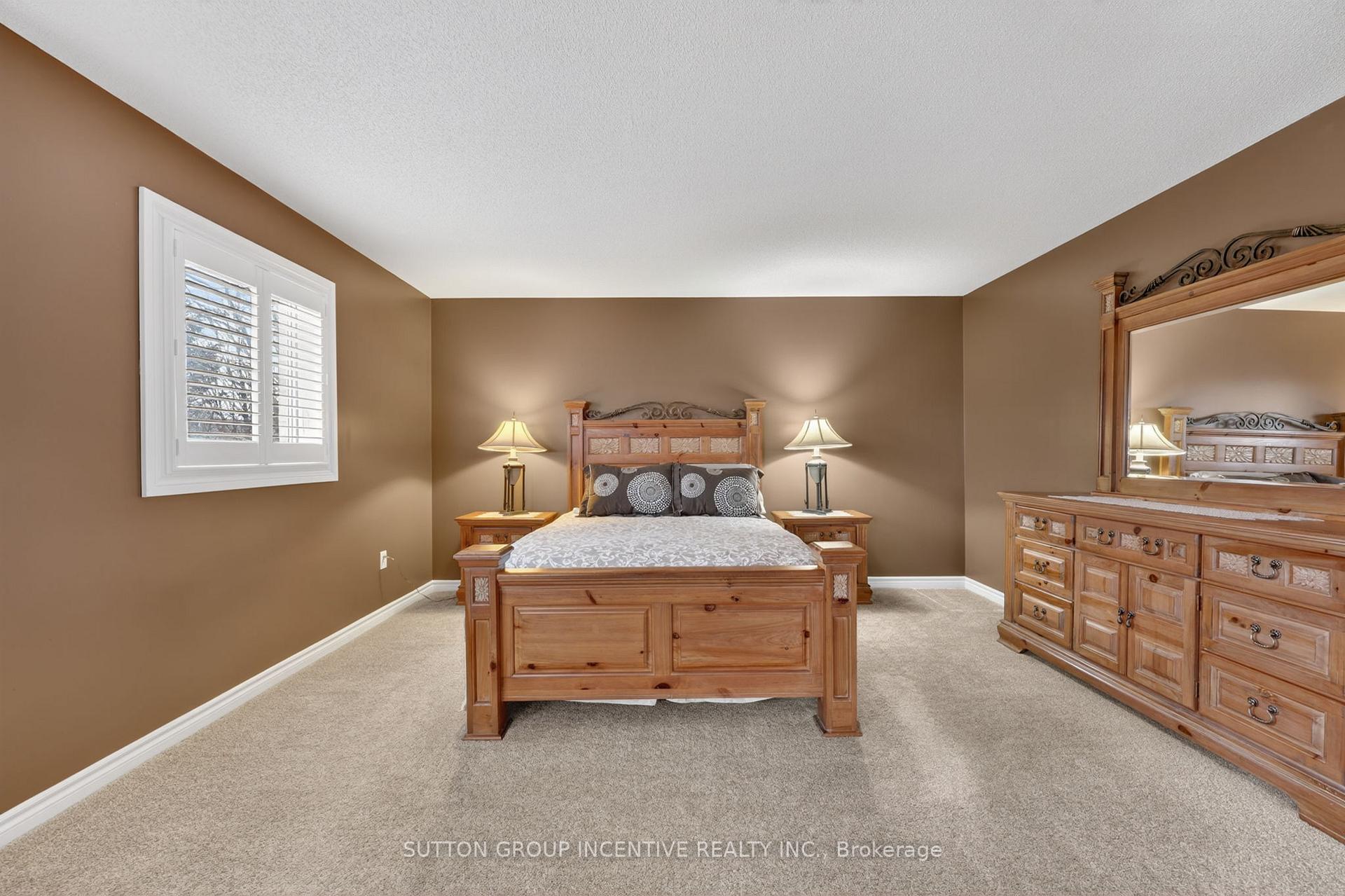 Photo 20 of 4 Chantal Street, Barrie, Painswick South — HOMEH