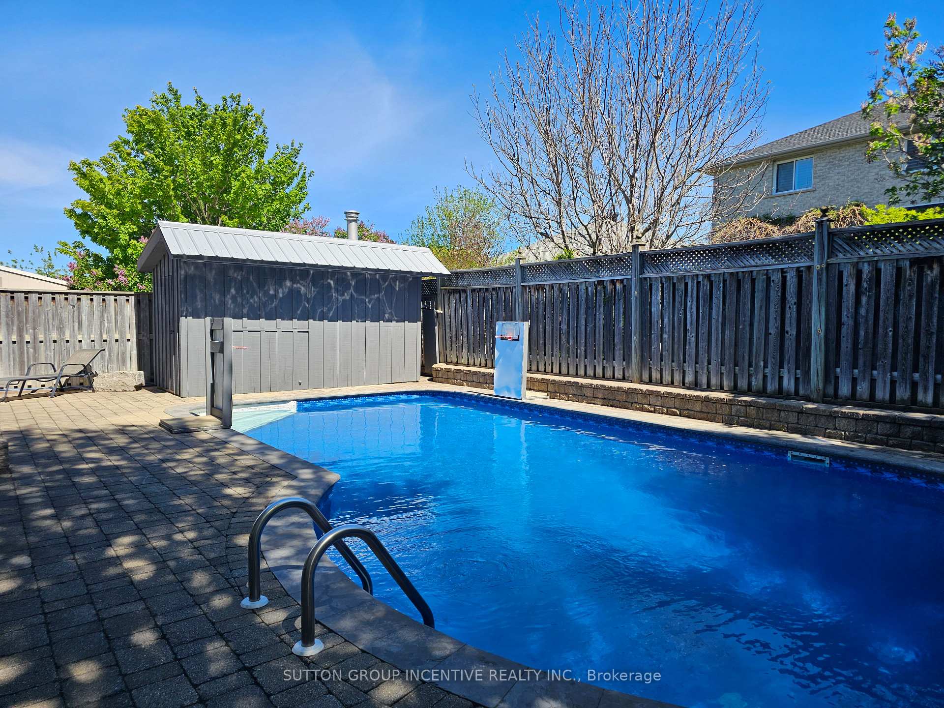 Photo 37 of 4 Chantal Street, Barrie, Painswick South — HOMEH