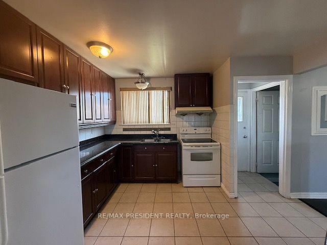 Photo 6 of 45 Birchbank Road, Brampton, Avondale — HOMEH