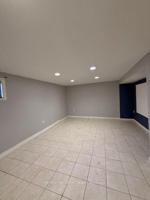 Photo 12 of 45 Birchbank Road, Brampton, Avondale — HOMEH