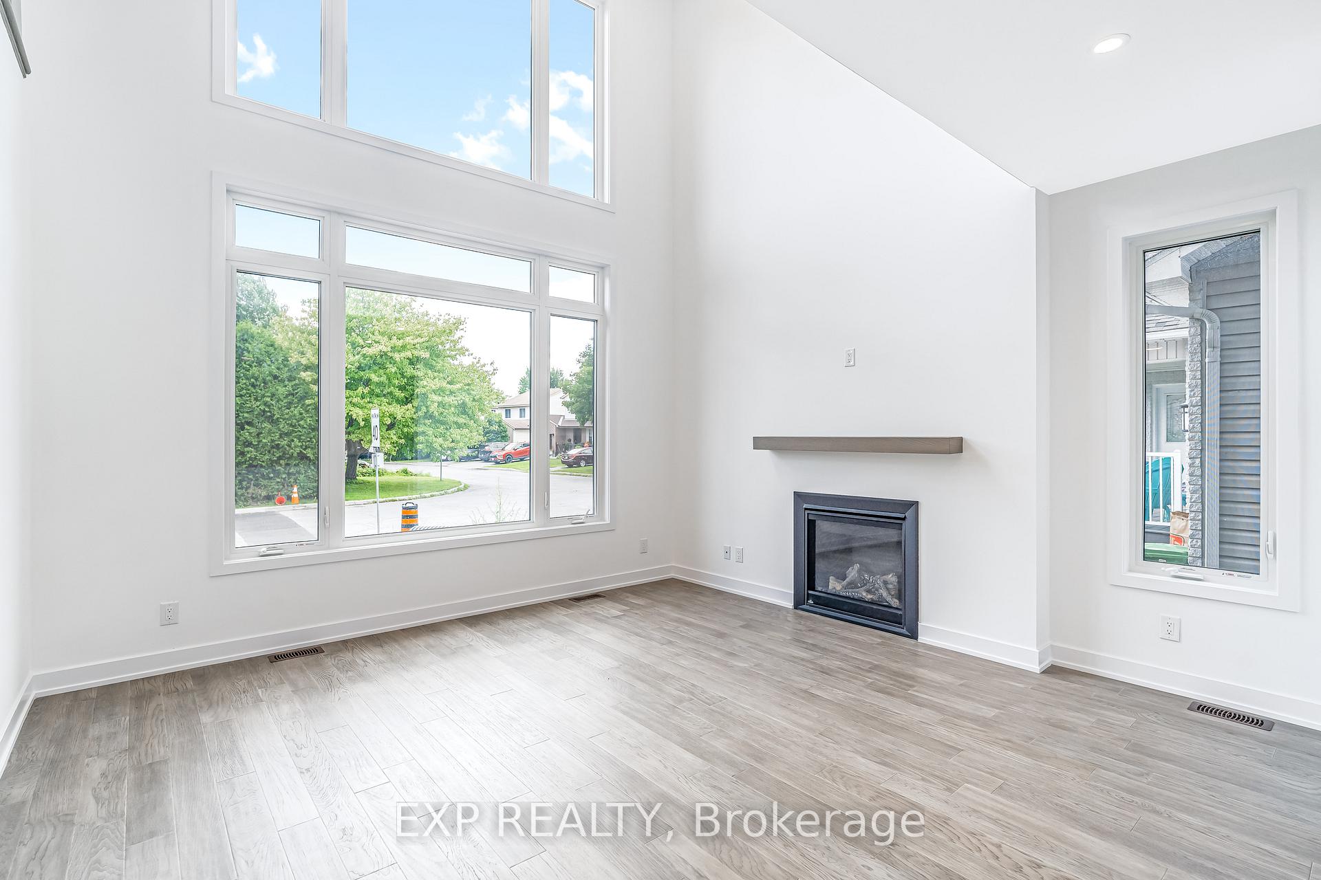 Photo 3 of 489 Duvernay Drive, Ottawa, Queenswood Heights South — HOMEH