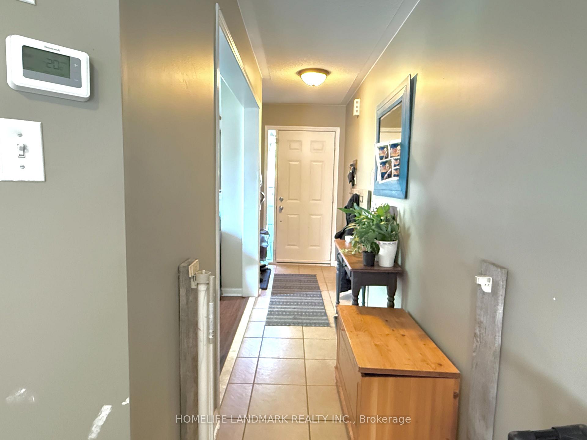 Photo 3 of 350 Gilpin Drive, Newmarket, Woodland Hill — HOMEH