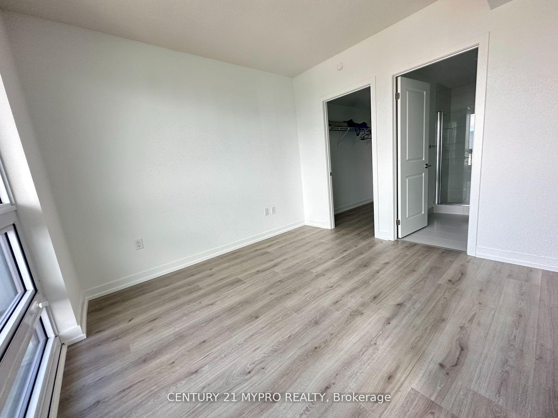 Photo 6 of Unit 3803, 395 Bloor Street E, Toronto, North St. James Town — HOMEH