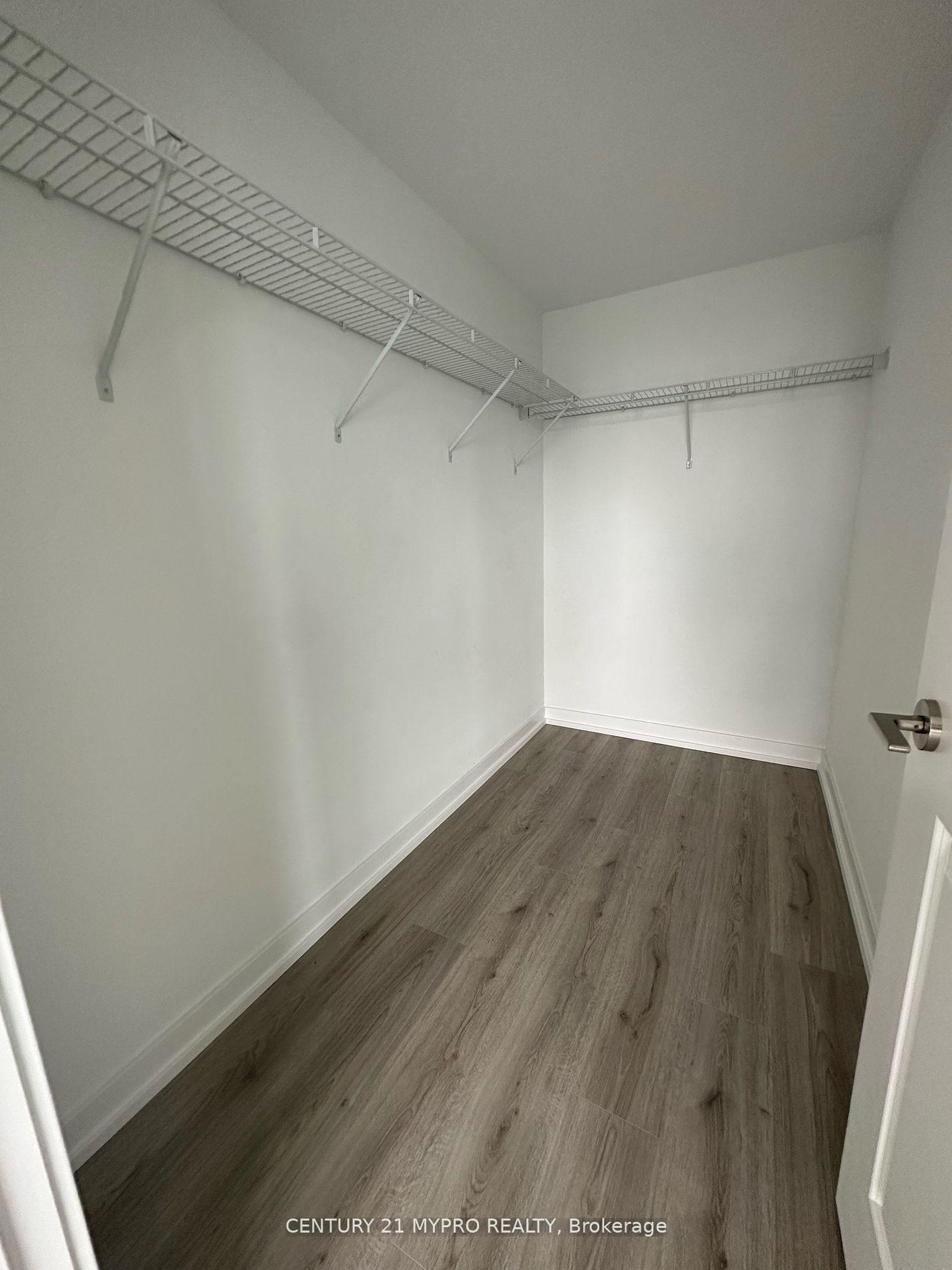 Photo 8 of Unit 3803, 395 Bloor Street E, Toronto, North St. James Town — HOMEH