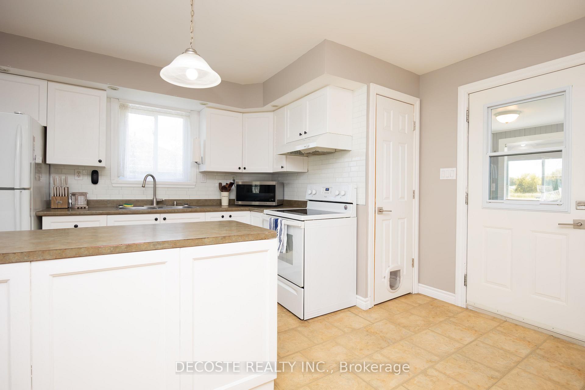 Photo 14 of 60 St James Street, North Glengarry, Alexandria — HOMEH