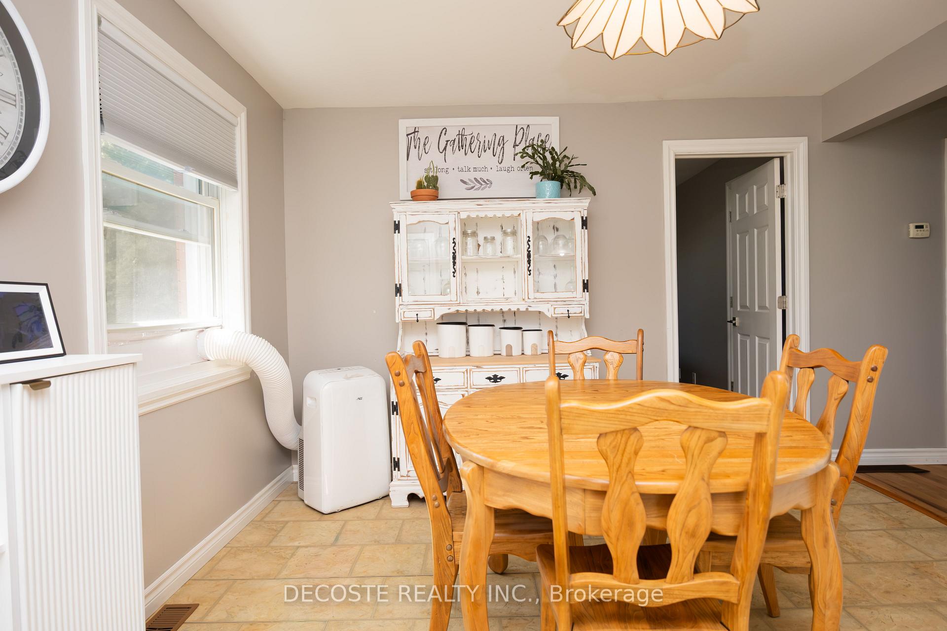 Photo 17 of 60 St James Street, North Glengarry, Alexandria — HOMEH