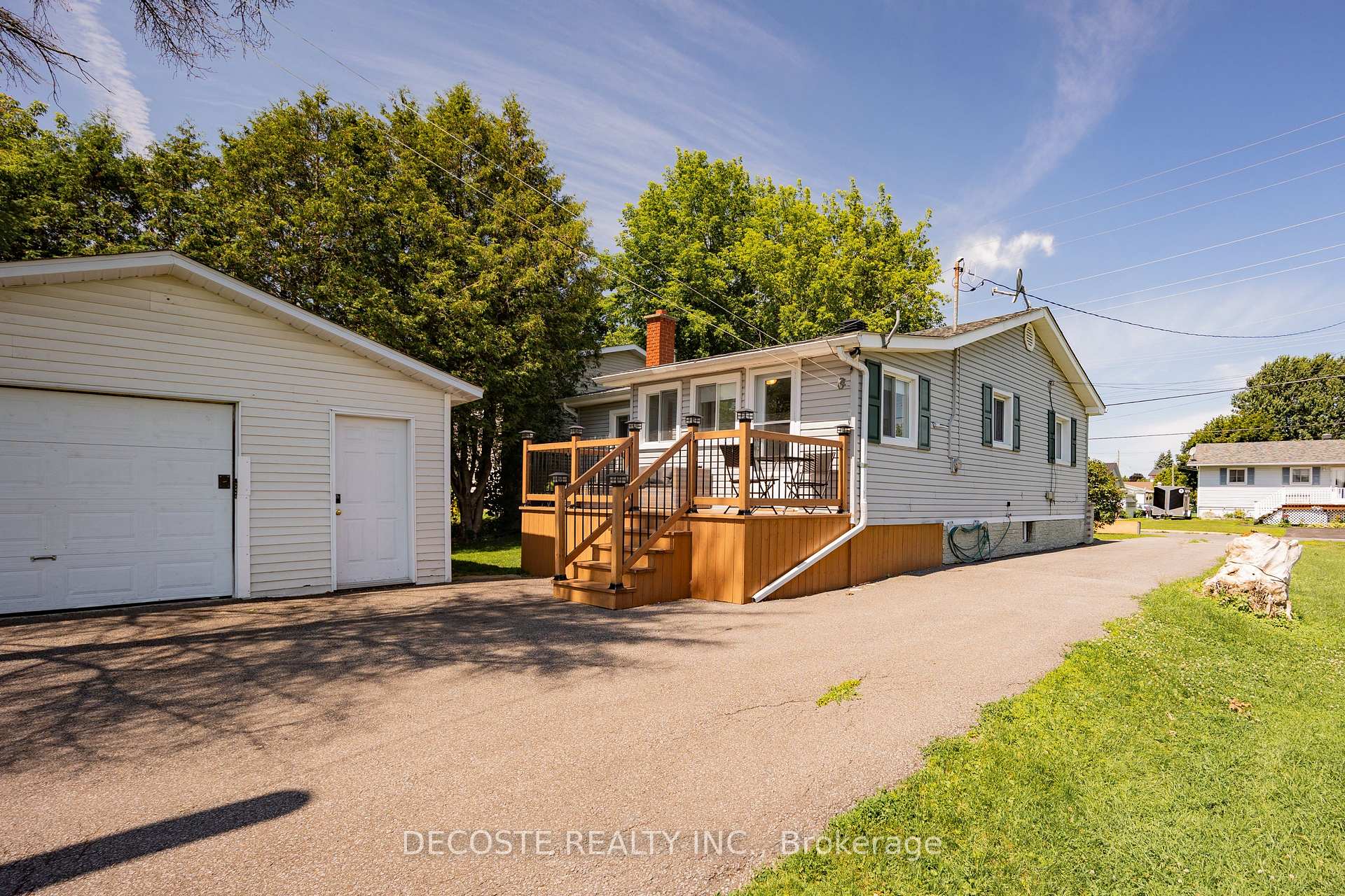 Photo 34 of 60 St James Street, North Glengarry, Alexandria — HOMEH