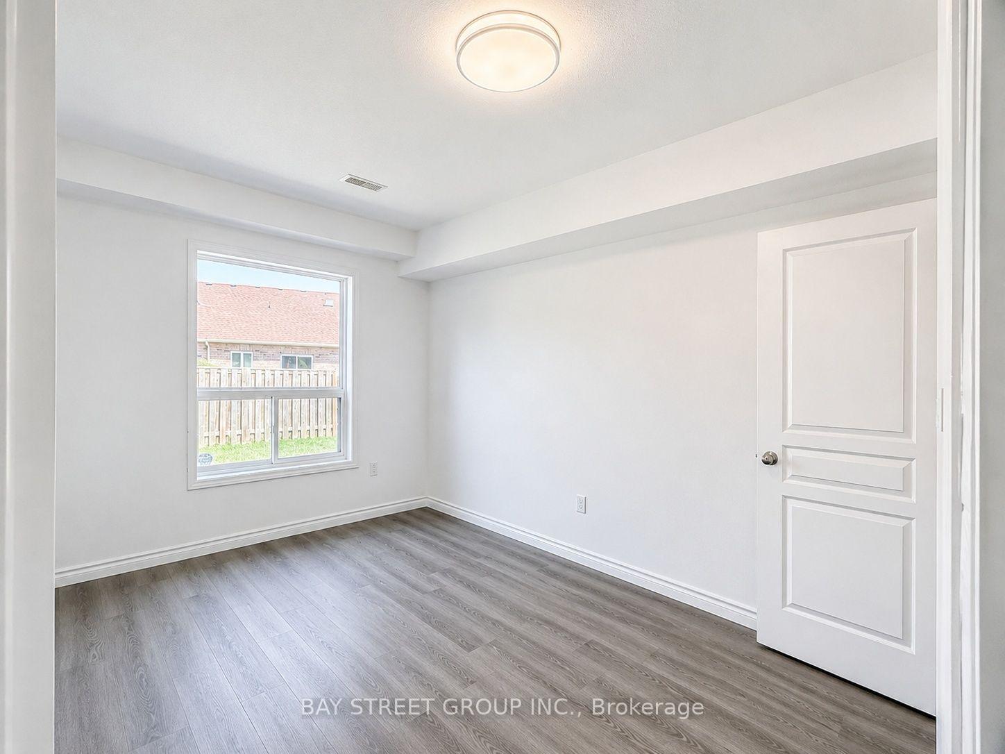Photo 8 of 35 Diamond Court, Hamilton, Mountview — HOMEH