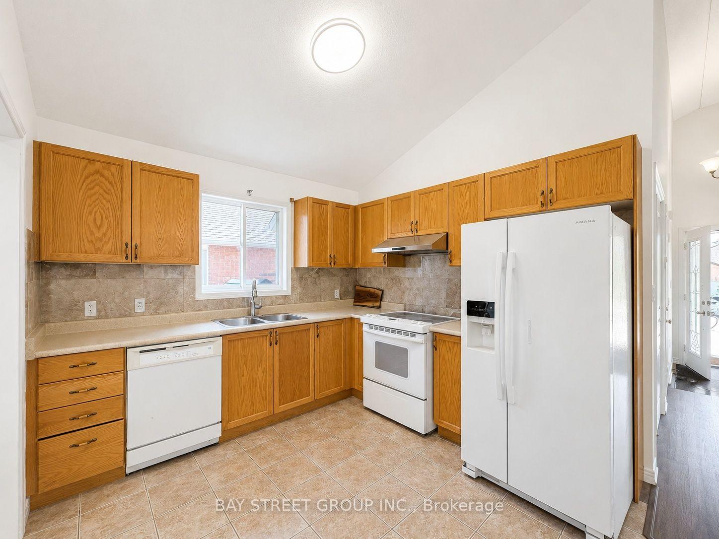 Photo 11 of 35 Diamond Court, Hamilton, Mountview — HOMEH