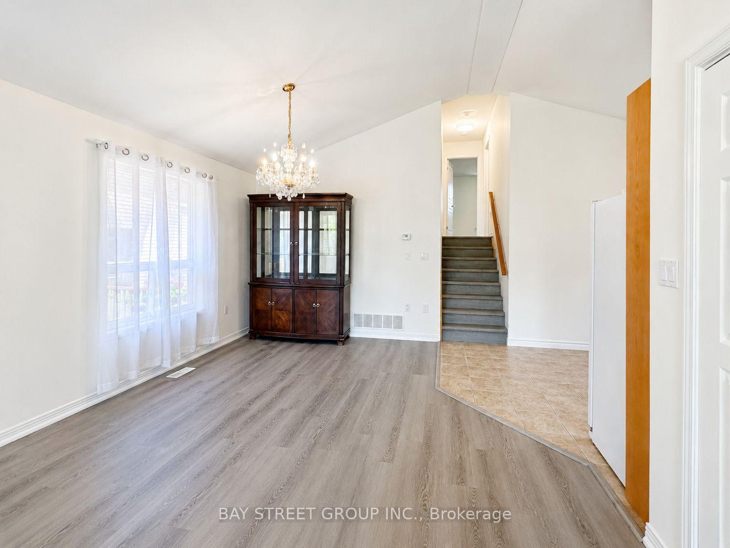 Photo 13 of 35 Diamond Court, Hamilton, Mountview — HOMEH