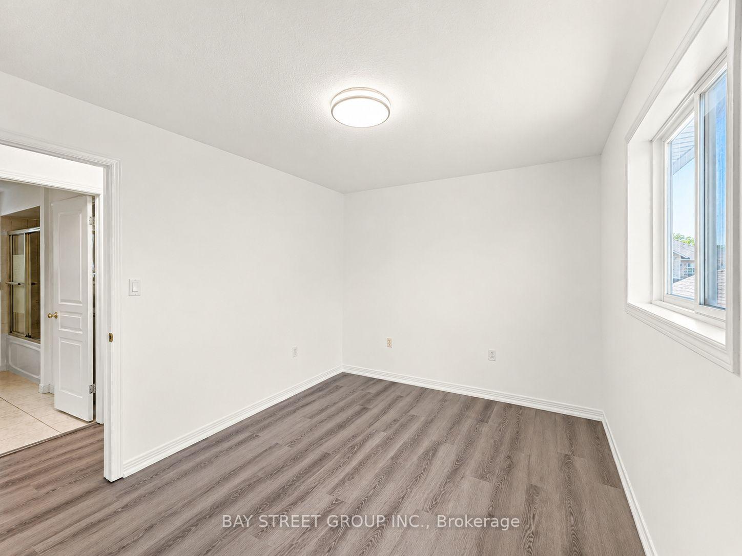 Photo 23 of 35 Diamond Court, Hamilton, Mountview — HOMEH
