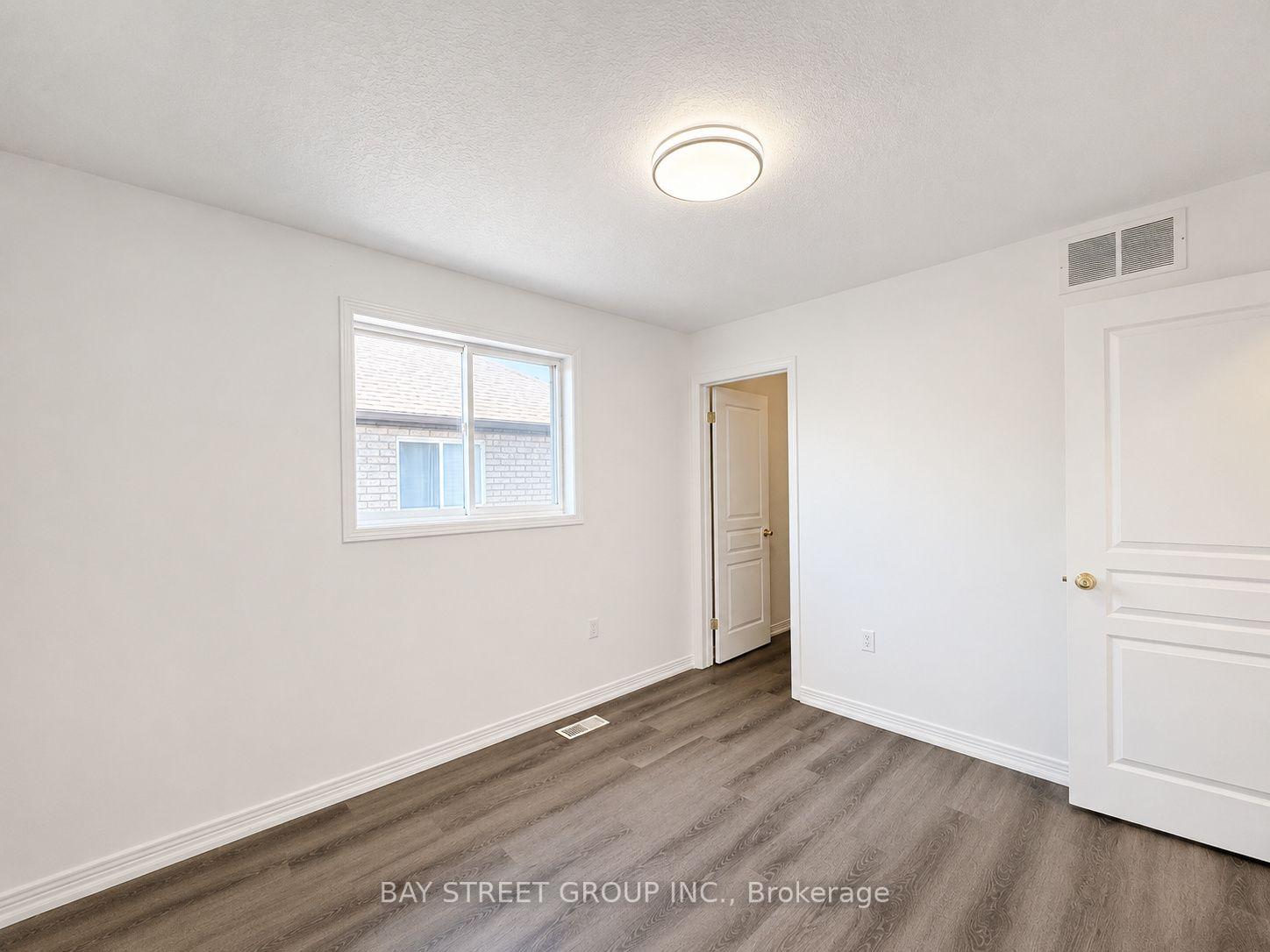 Photo 25 of 35 Diamond Court, Hamilton, Mountview — HOMEH