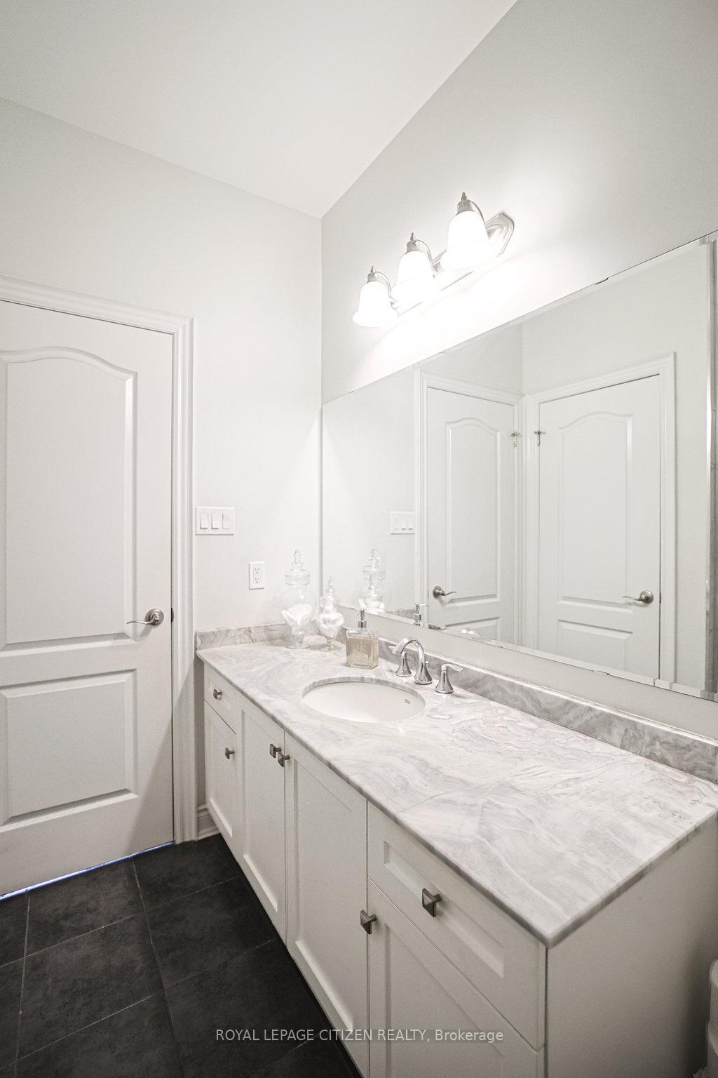 Photo 25 of 19 Westmount Drive, New Tecumseth, Alliston — HOMEH