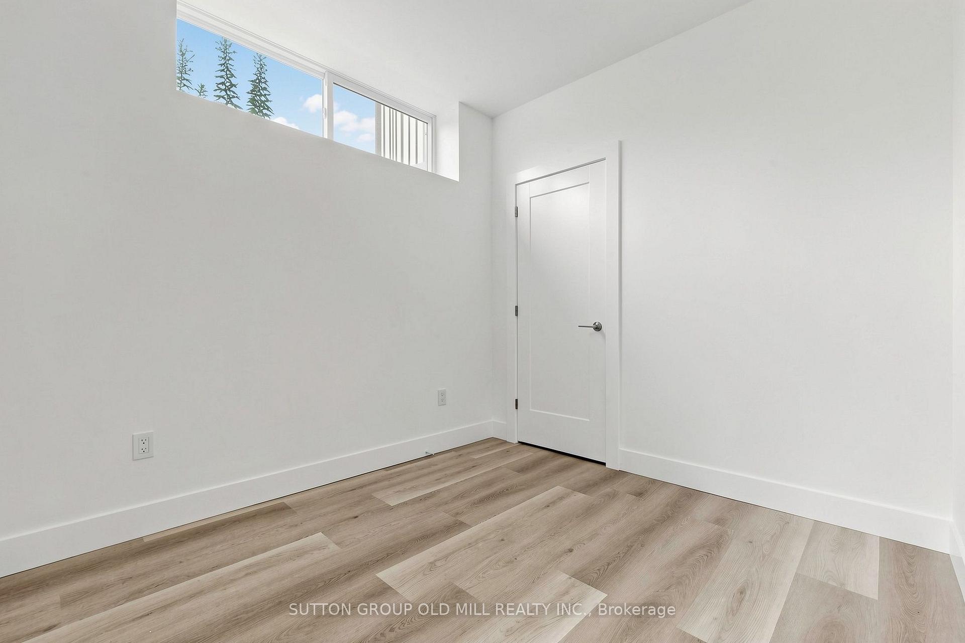 Photo 19 of Unit 1, 1925 Lawrence Avenue W, North York, Weston — HOMEH