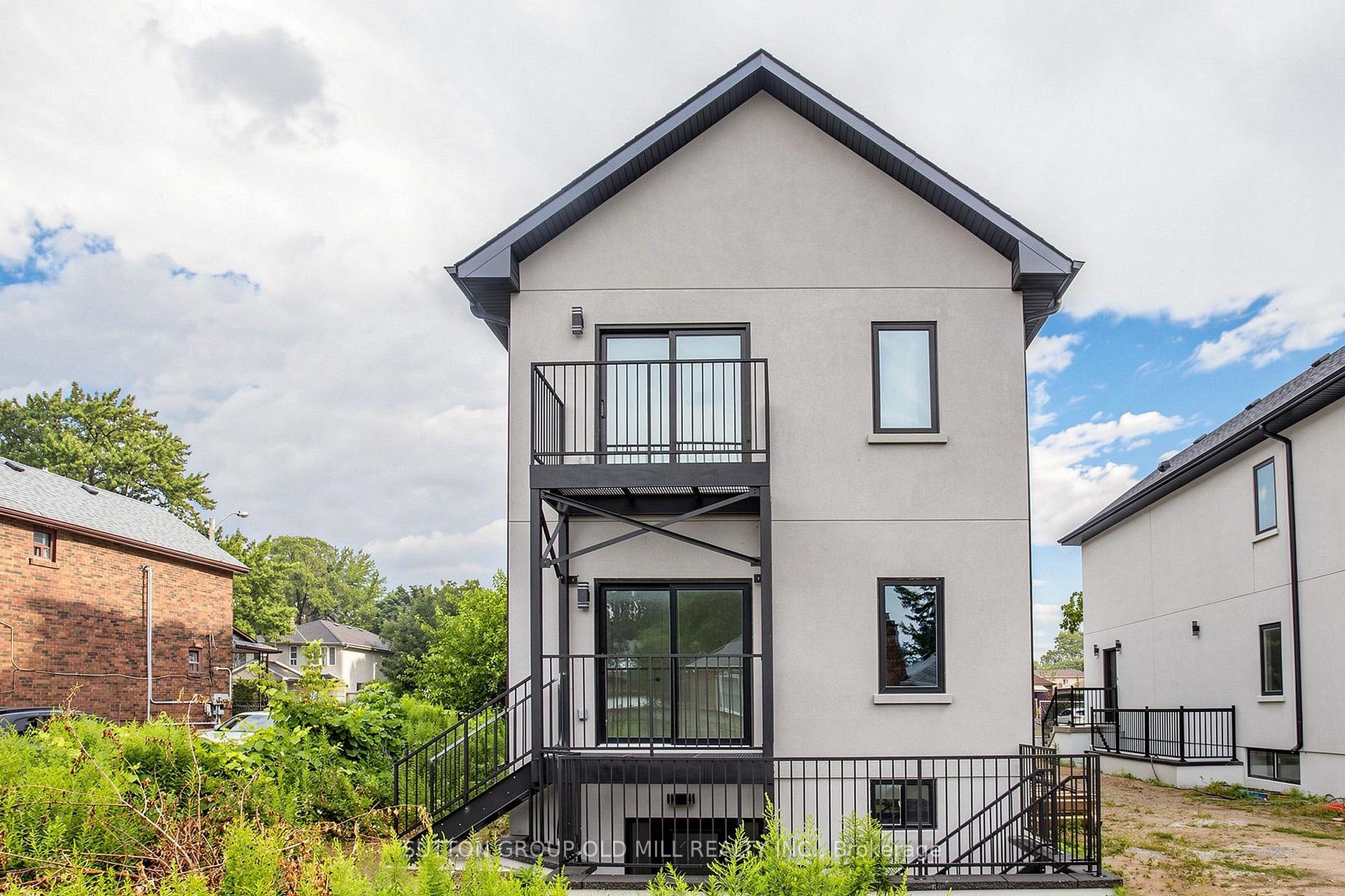Photo 23 of Unit 1, 1925 Lawrence Avenue W, North York, Weston — HOMEH