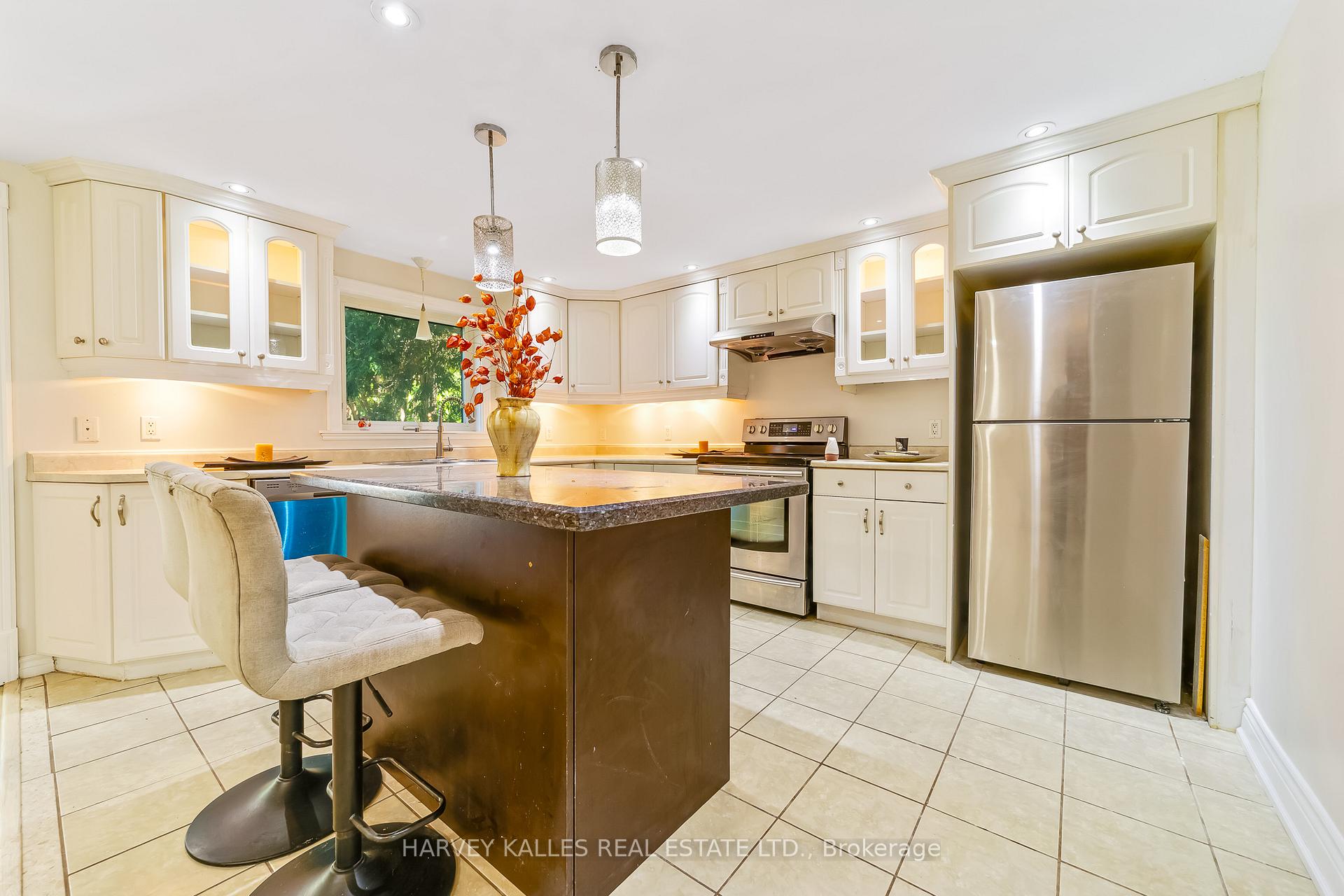 Photo 10 of 6814 14th Avenue, Markham, Box Grove — HOMEH