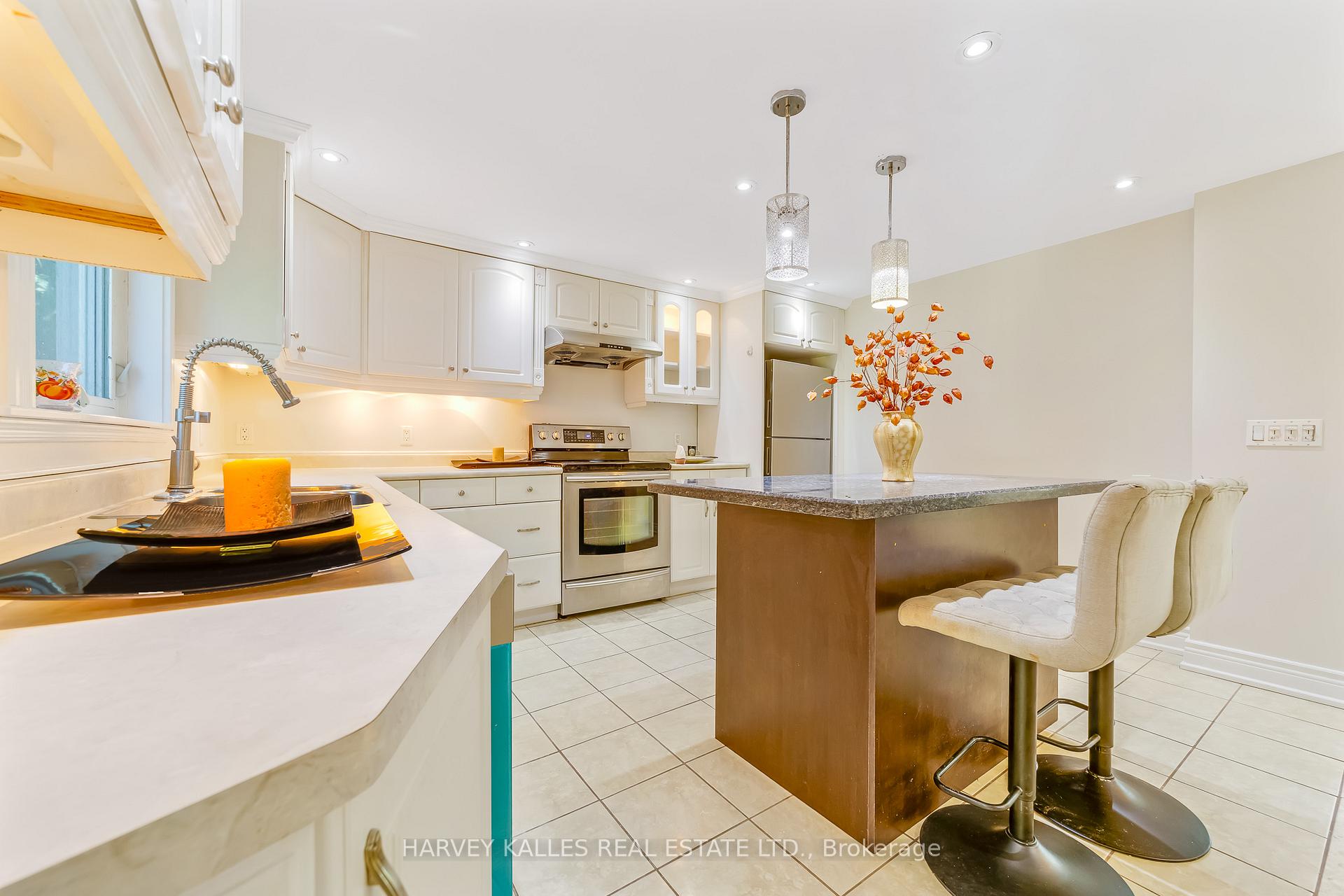 Photo 11 of 6814 14th Avenue, Markham, Box Grove — HOMEH