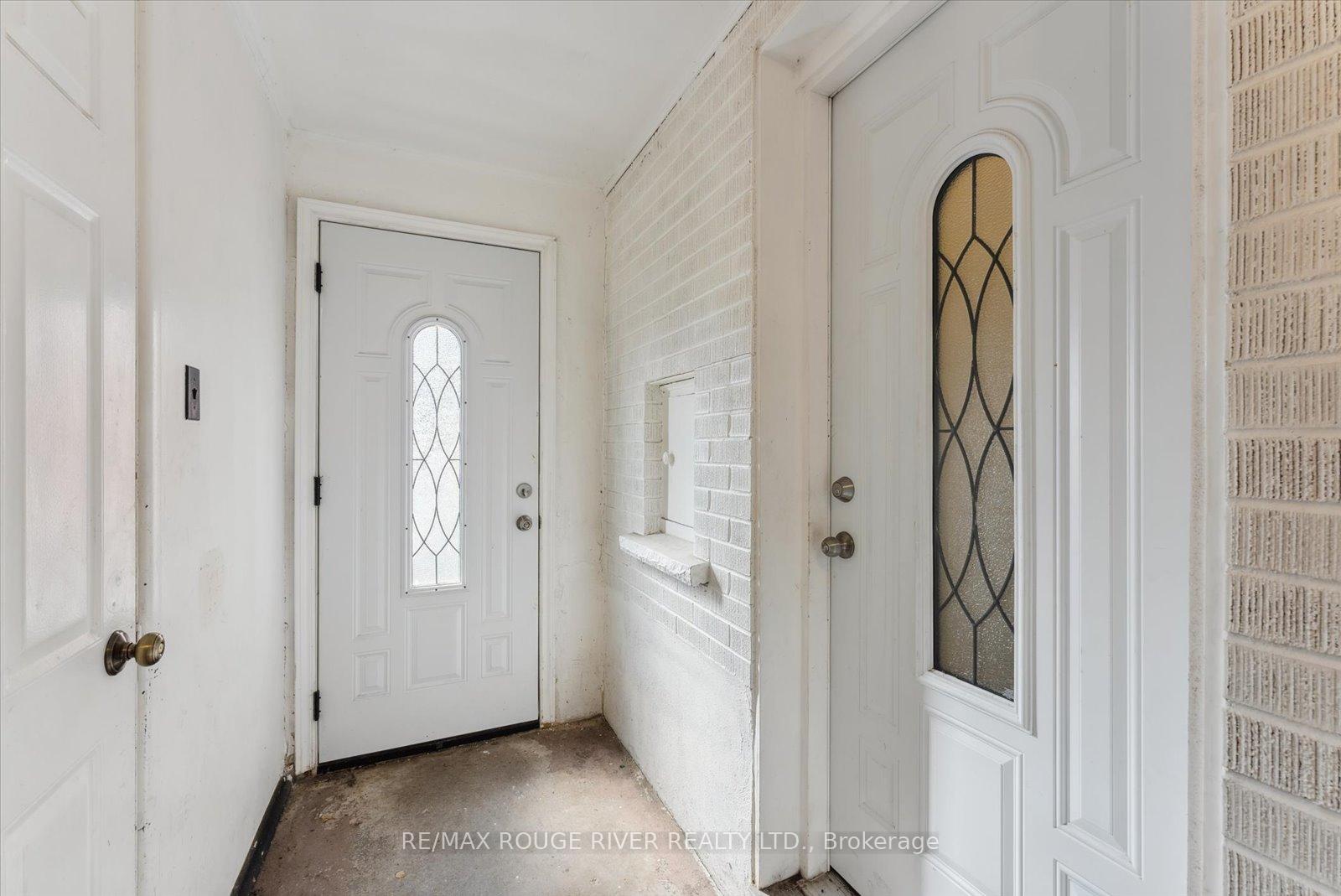 Photo 2 of Unit Bsmt, 1121 Brock Street S, Whitby, Downtown Whitby — HOMEH