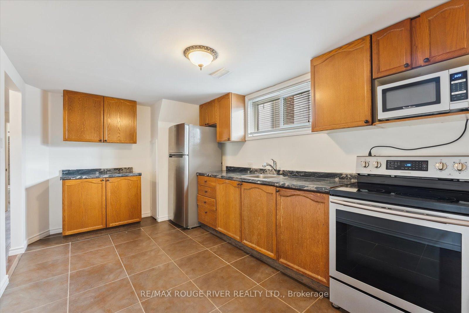 Photo 12 of Unit Bsmt, 1121 Brock Street S, Whitby, Downtown Whitby — HOMEH