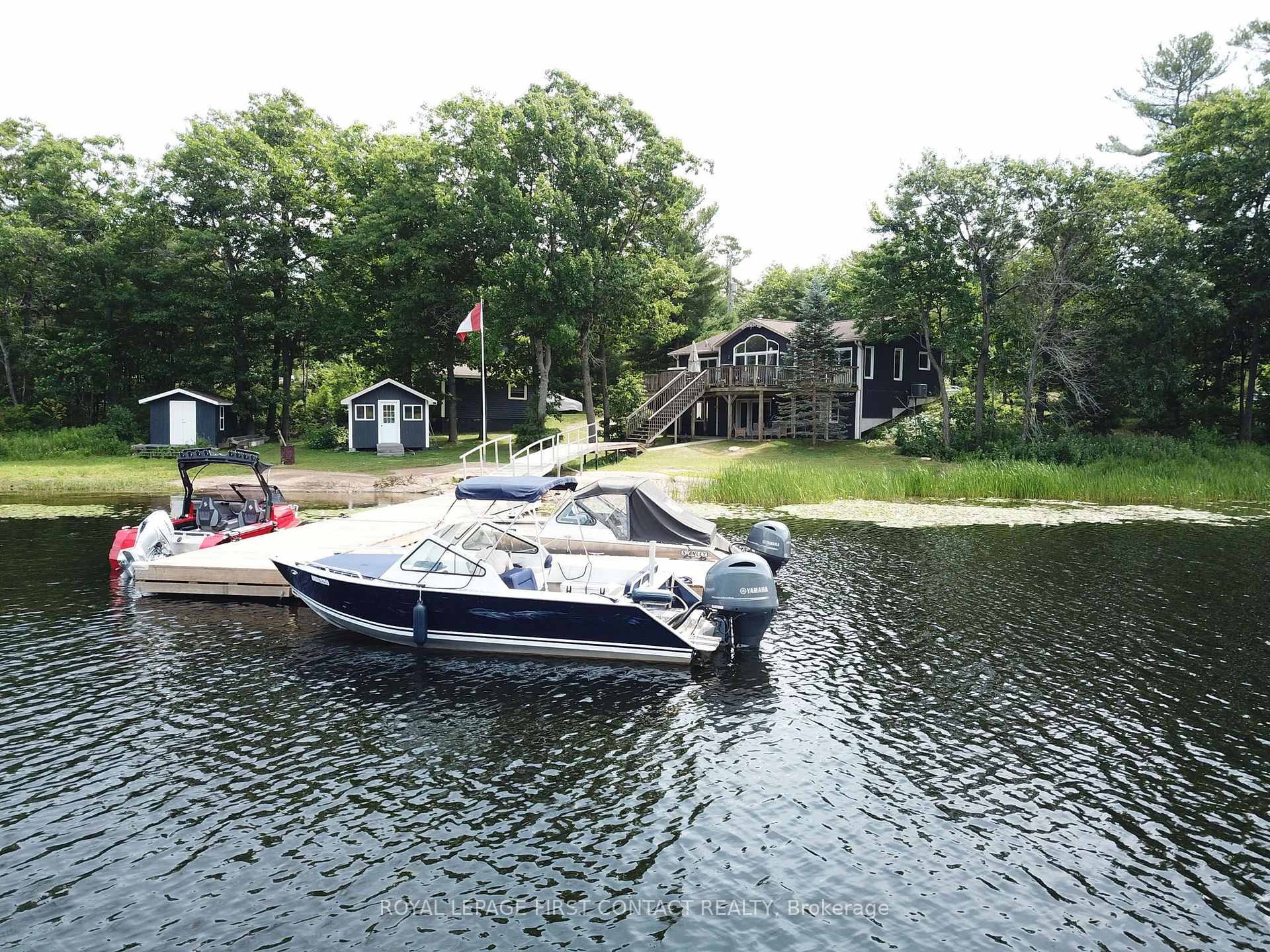 Photo 1 of 190 South Shore Road, The Archipelago, Archipelago North — HOMEH