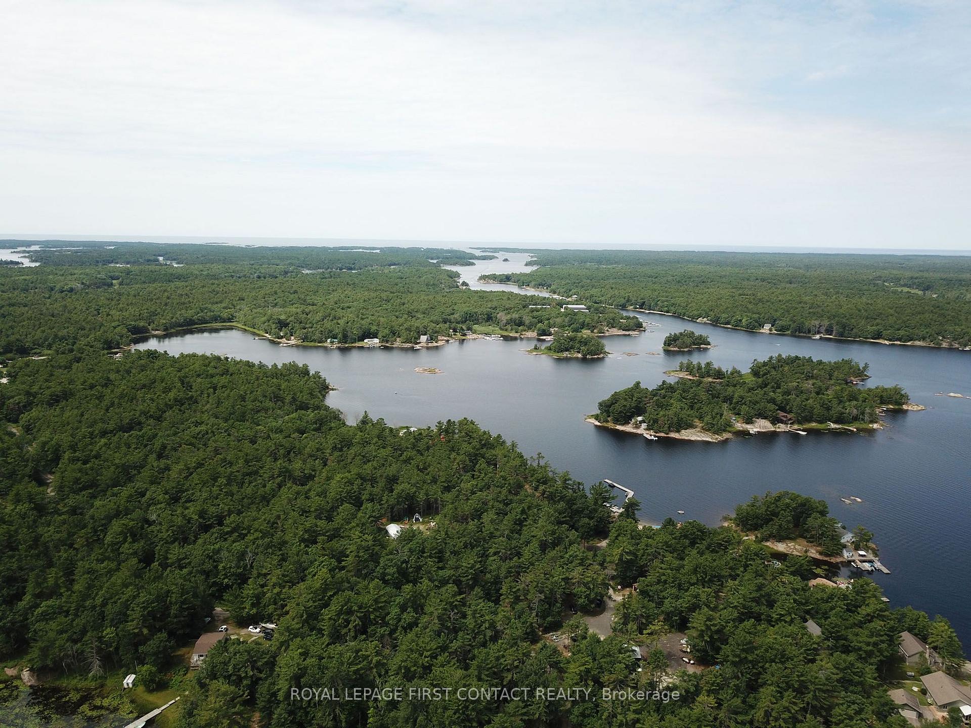 Photo 8 of 190 South Shore Road, The Archipelago, Archipelago North — HOMEH