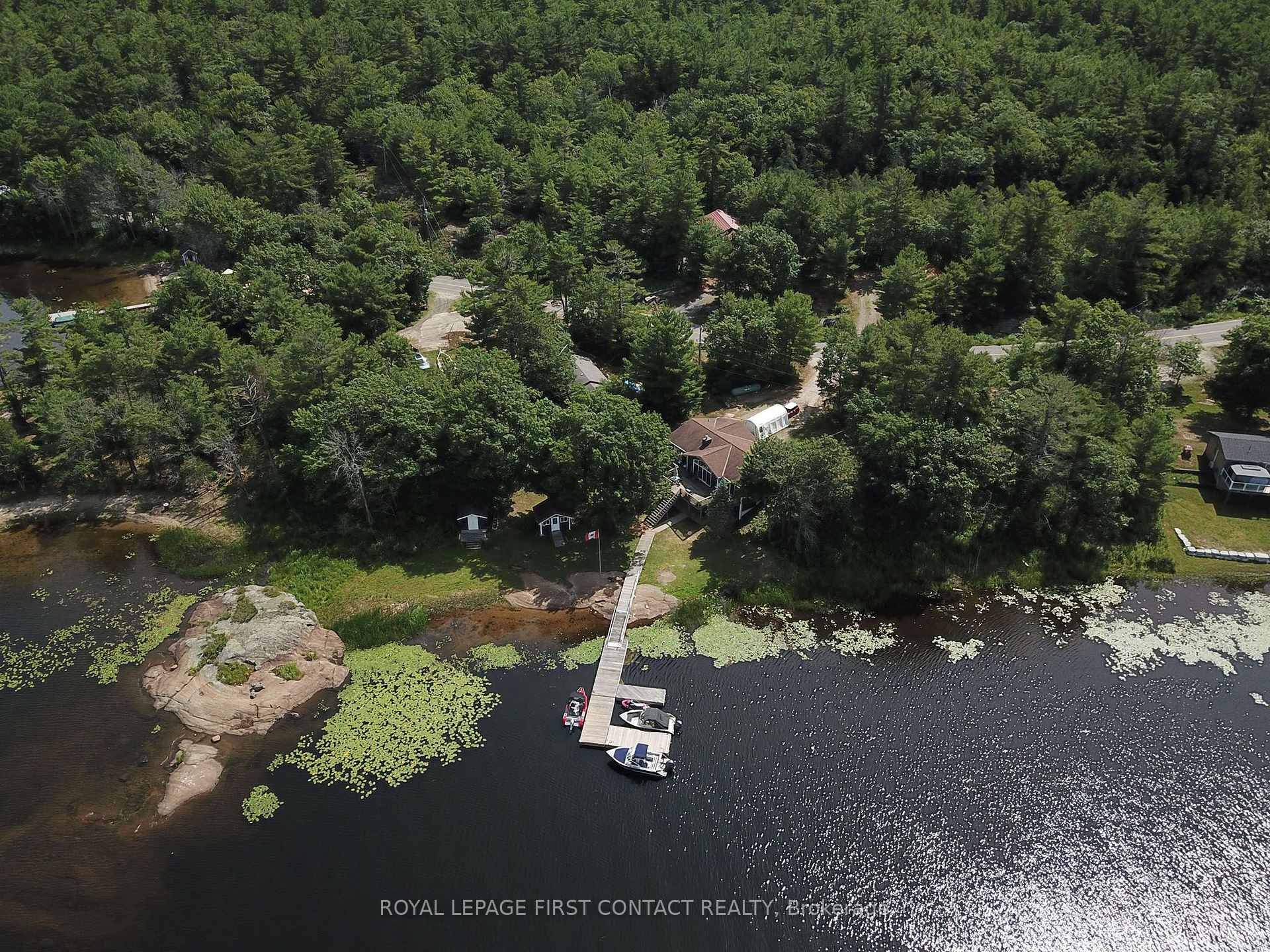 Photo 14 of 190 South Shore Road, The Archipelago, Archipelago North — HOMEH
