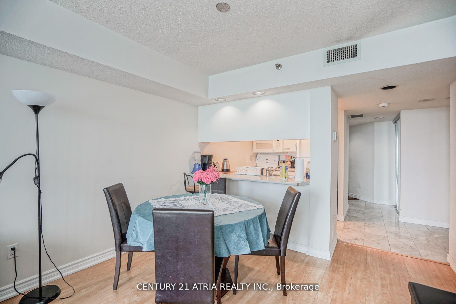 Photo 8 of Unit 3309, 38 Elm Street, Toronto, Bay Street Corridor — HOMEH