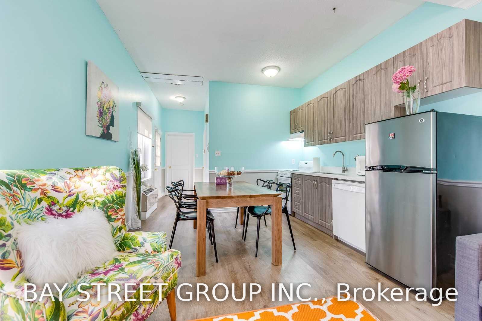 Photo 11 of Unit 2, 65 Gloucester Street, Toronto, Church-Yonge Corridor — HOMEH