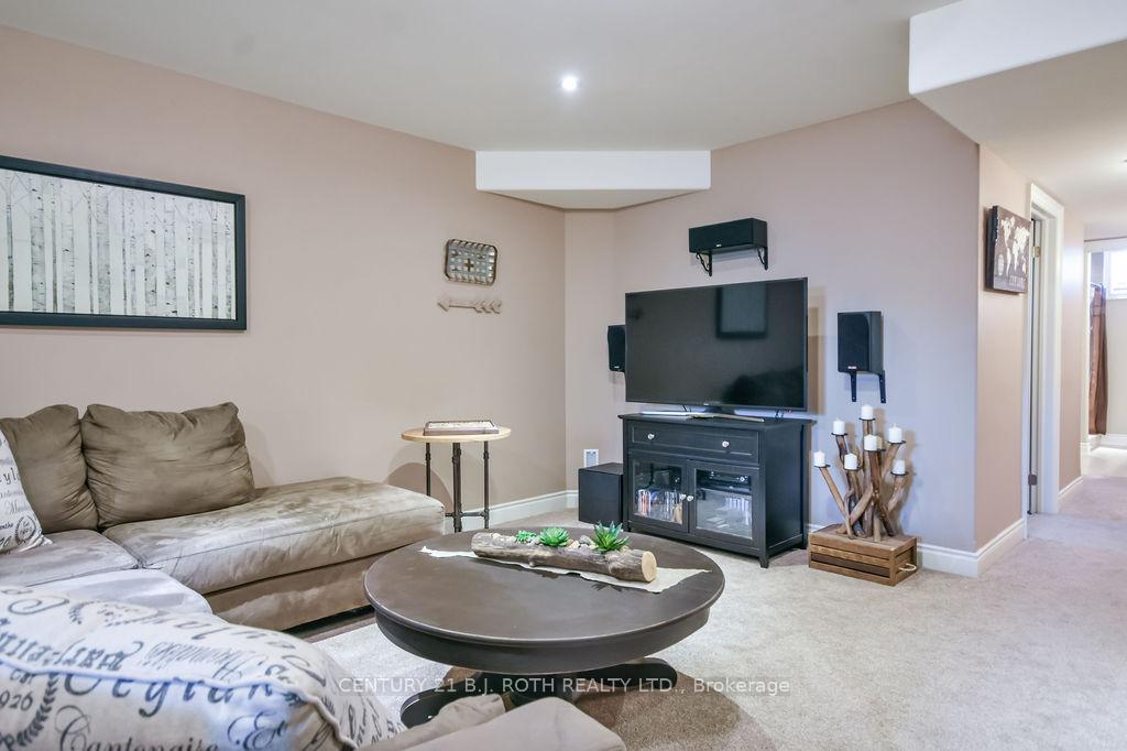 Photo 29 of 2 Roy Hickling Drive, Springwater, Snow Valley — HOMEH