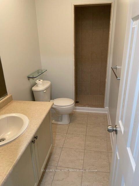 Photo 4 of Unit Basement, 71 Vaughan Boulevard, Vaughan, Beverley Glen — HOMEH